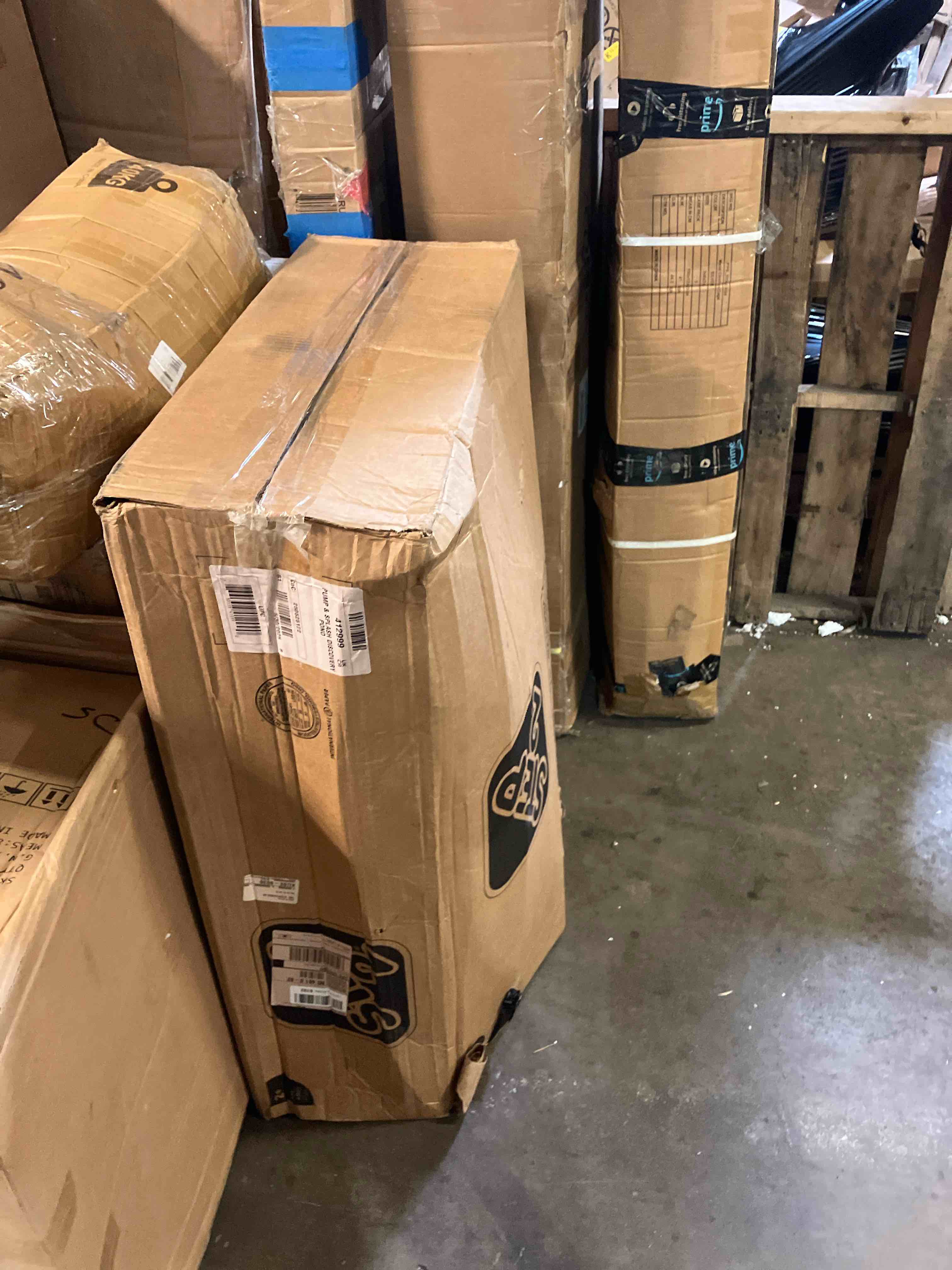 https://s3.amazonaws.com/lotting-images-prod/phillipi/TEA3354104_1753824696255.jpeg