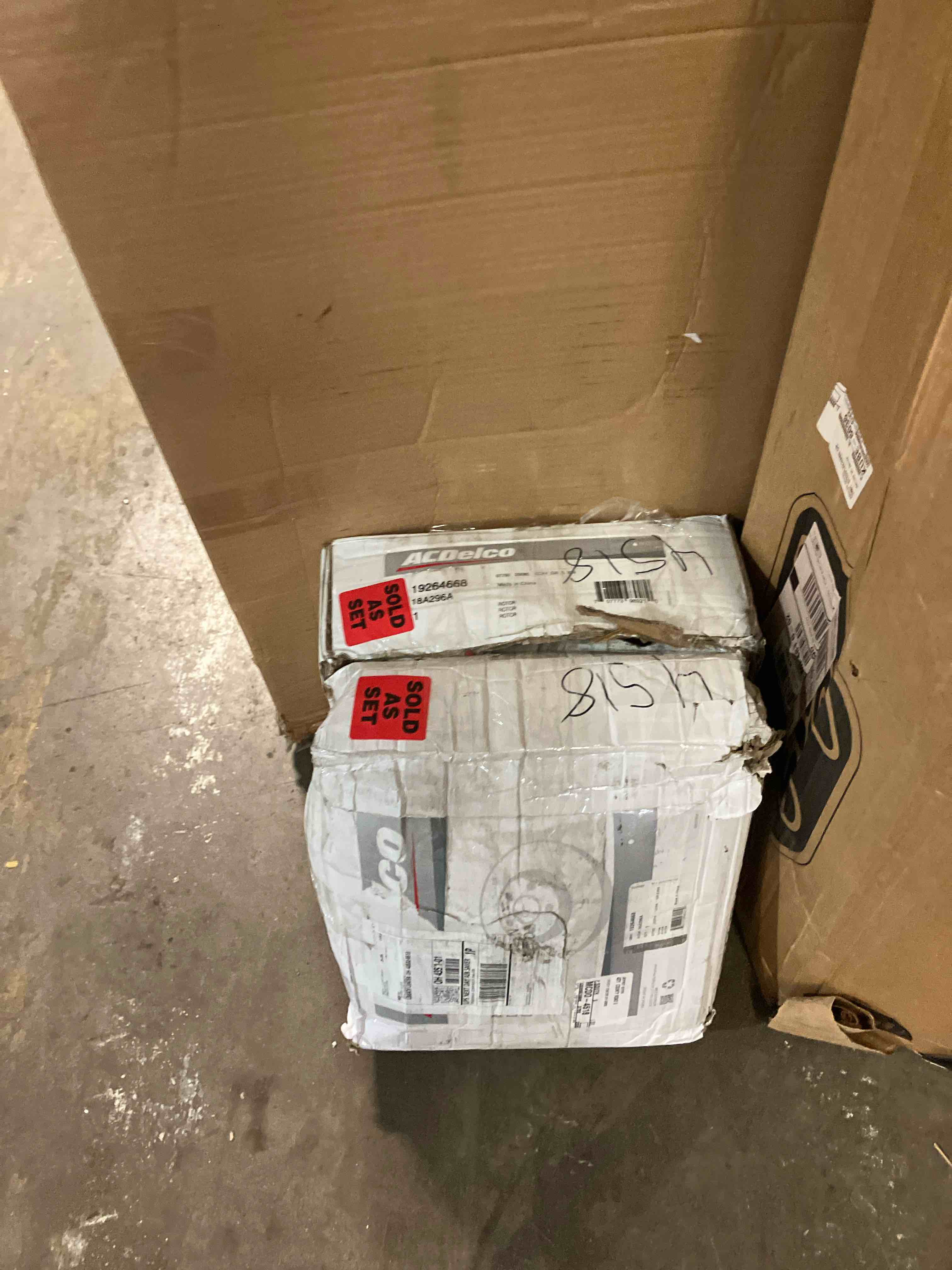 https://s3.amazonaws.com/lotting-images-prod/phillipi/TEA3354106_1753825228358.jpeg