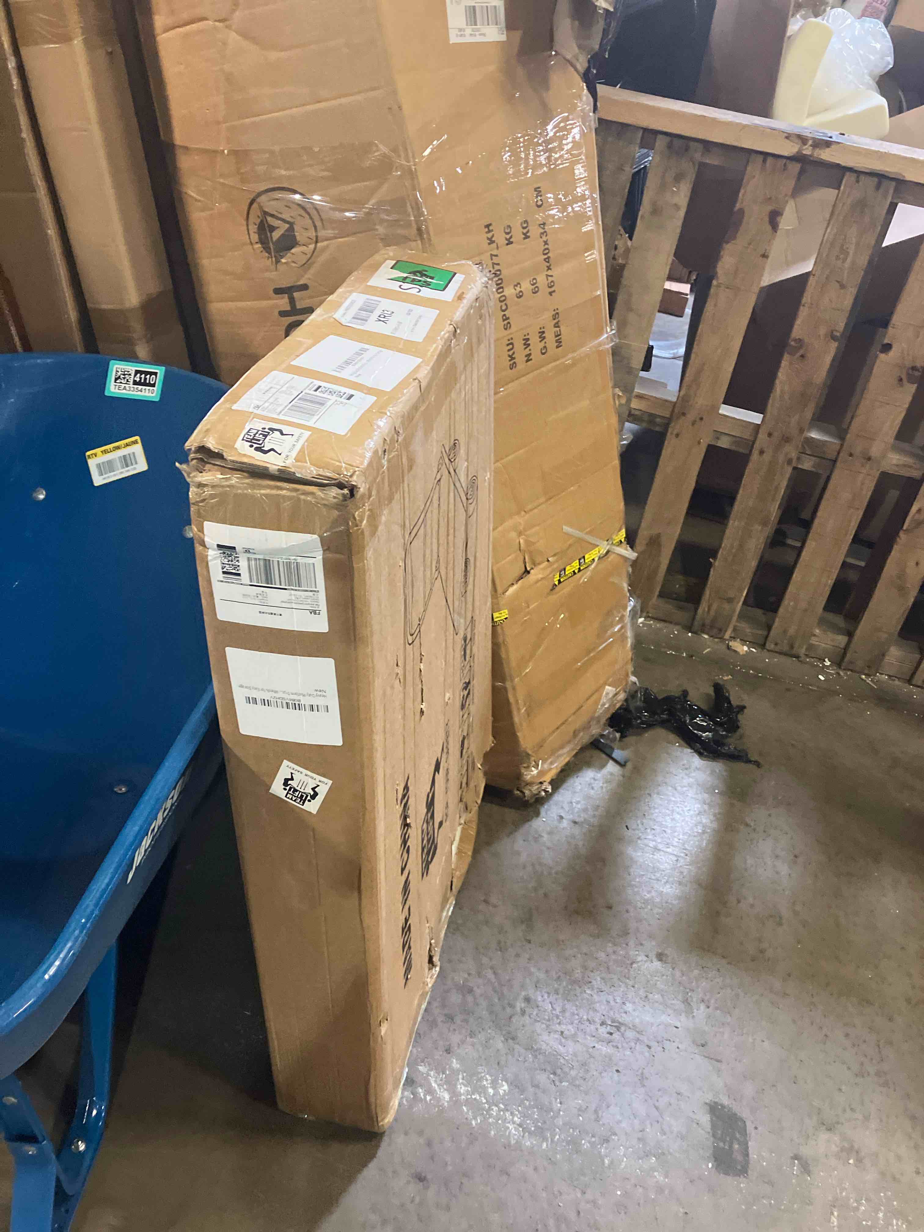 https://s3.amazonaws.com/lotting-images-prod/phillipi/TEA3354112_1753878718377.jpeg