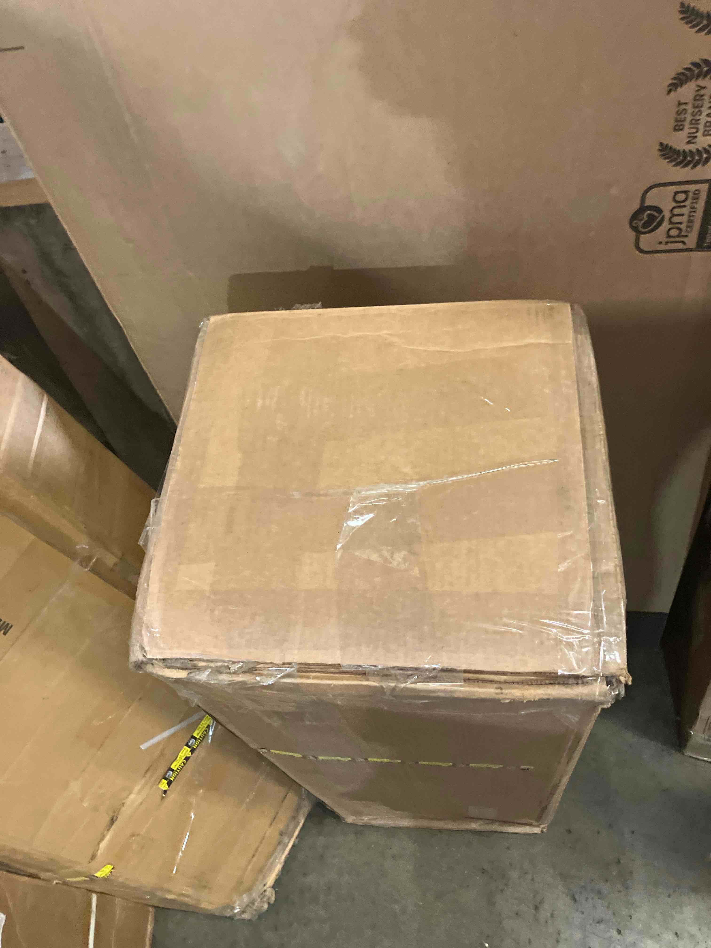 https://s3.amazonaws.com/lotting-images-prod/phillipi/TEA3354116_1753880037312.jpeg