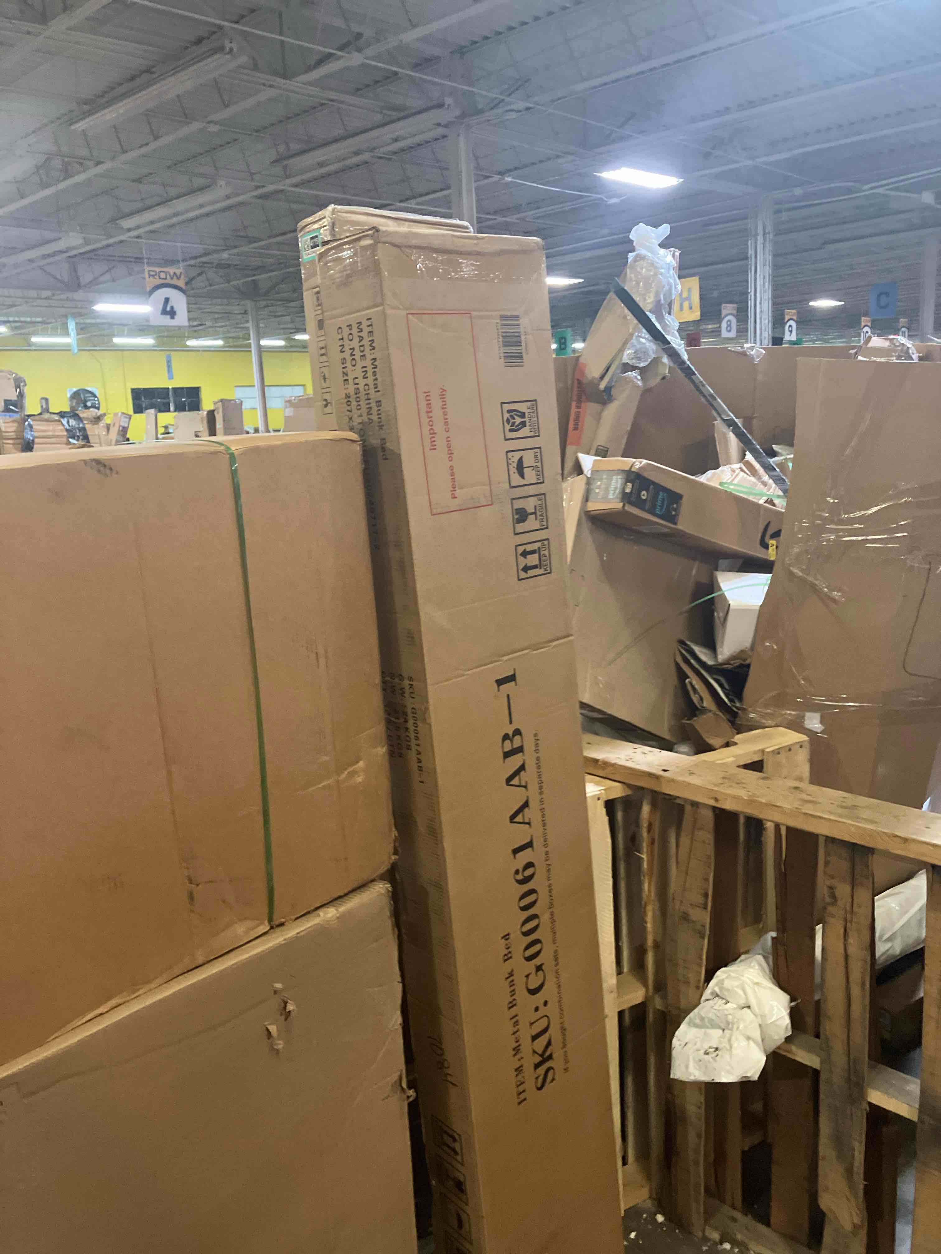 https://s3.amazonaws.com/lotting-images-prod/phillipi/TEA3354122_1753882603181.jpeg