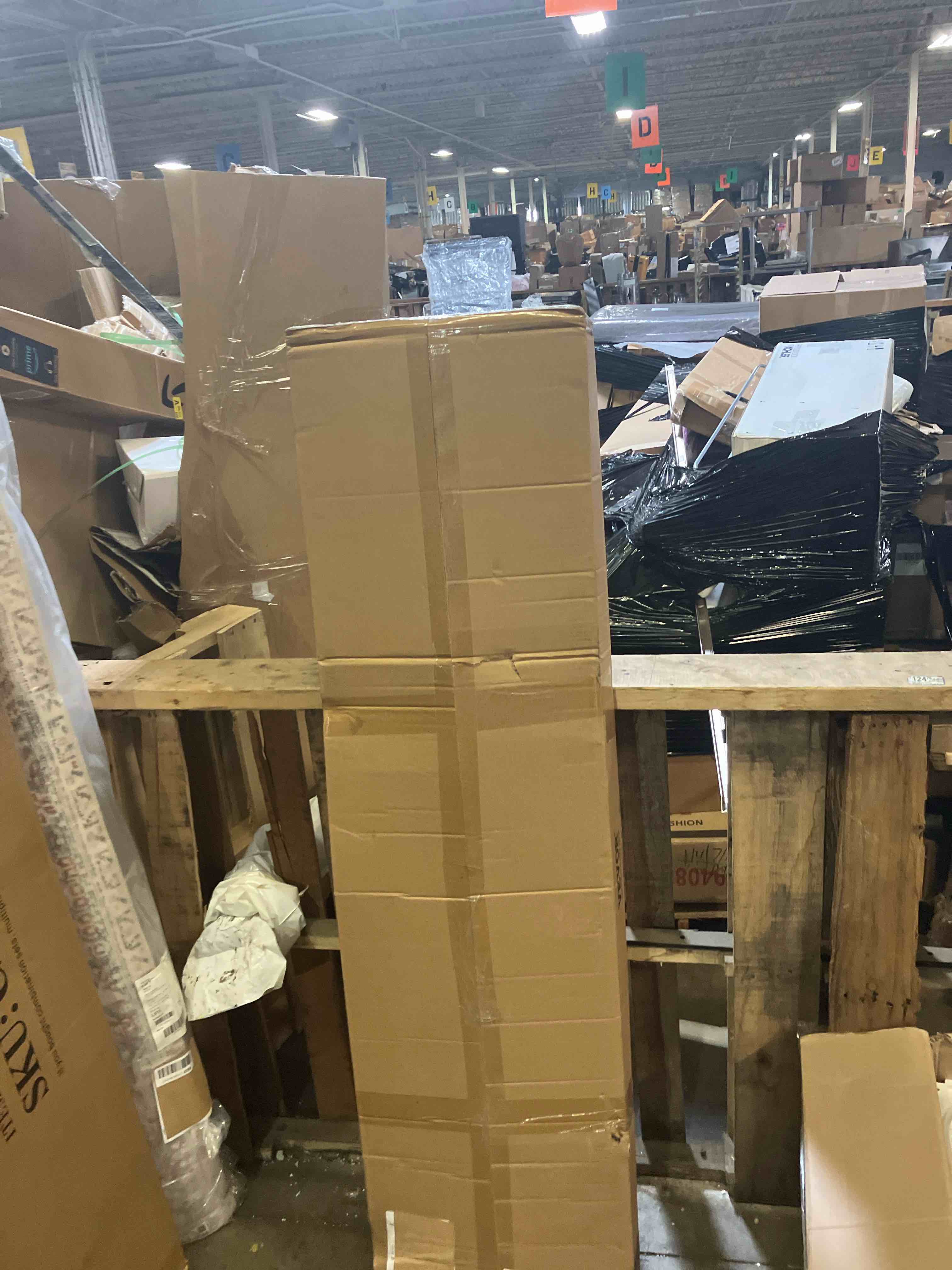 https://s3.amazonaws.com/lotting-images-prod/phillipi/TEA3354124_1753882854166.jpeg