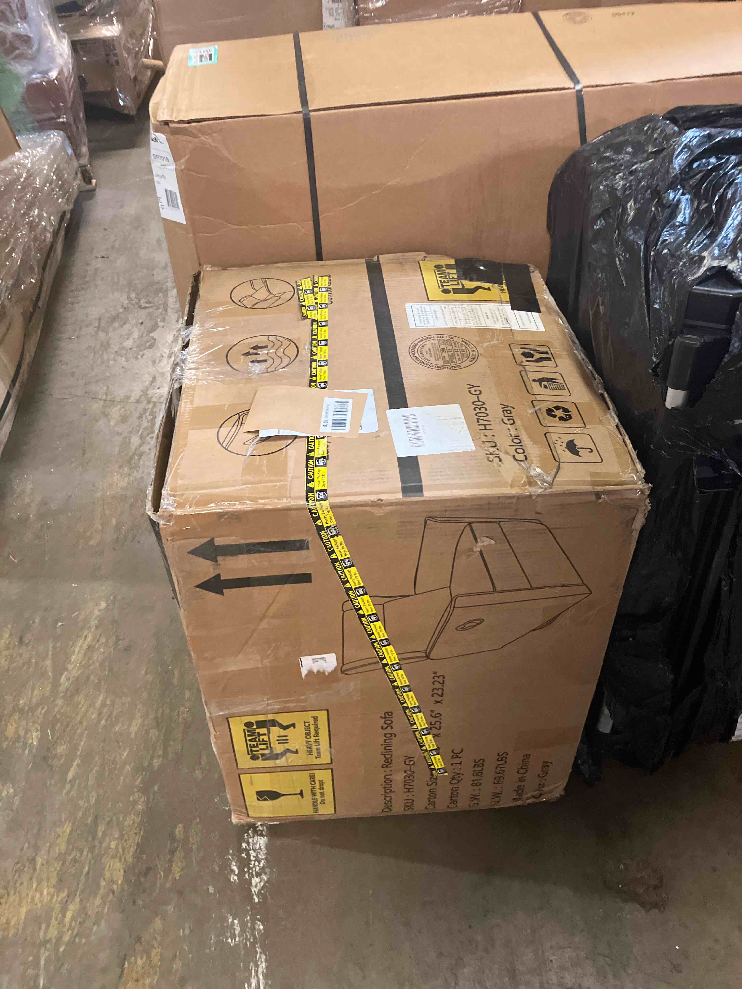 https://s3.amazonaws.com/lotting-images-prod/phillipi/TEA3354137_1753886695302.jpeg
