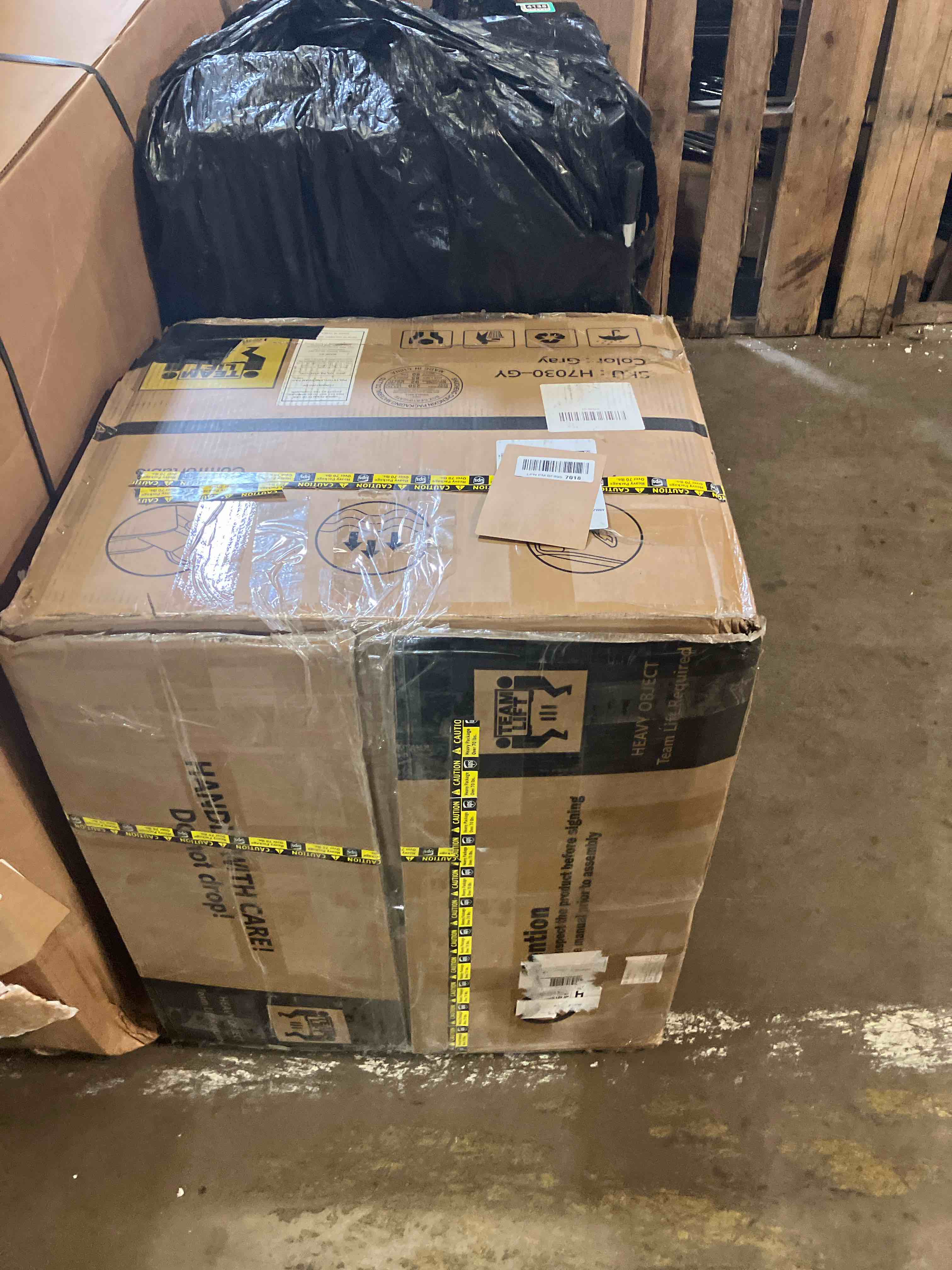 https://s3.amazonaws.com/lotting-images-prod/phillipi/TEA3354137_1753886700185.jpeg