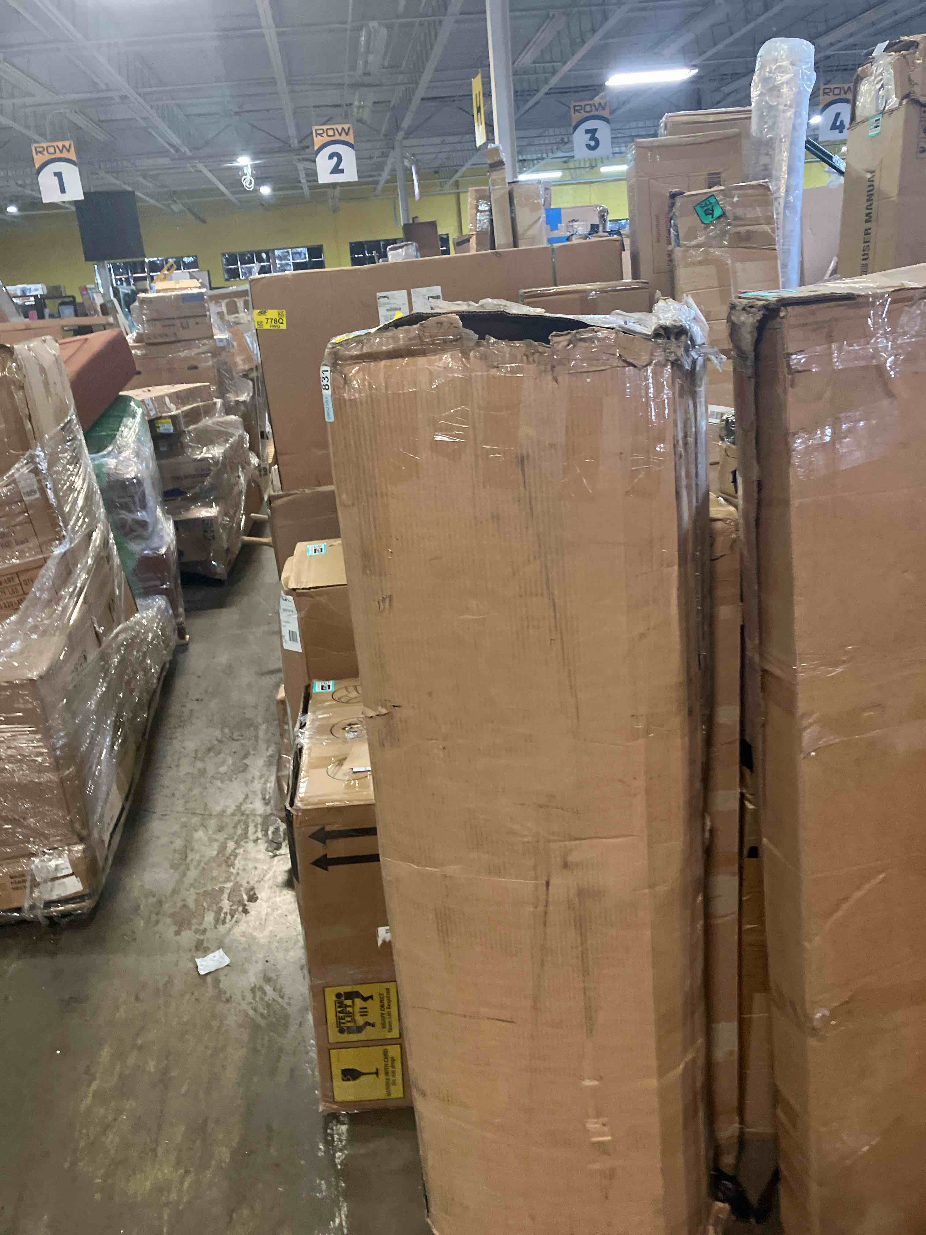 https://s3.amazonaws.com/lotting-images-prod/phillipi/TEA3354145_1753888971128.jpeg