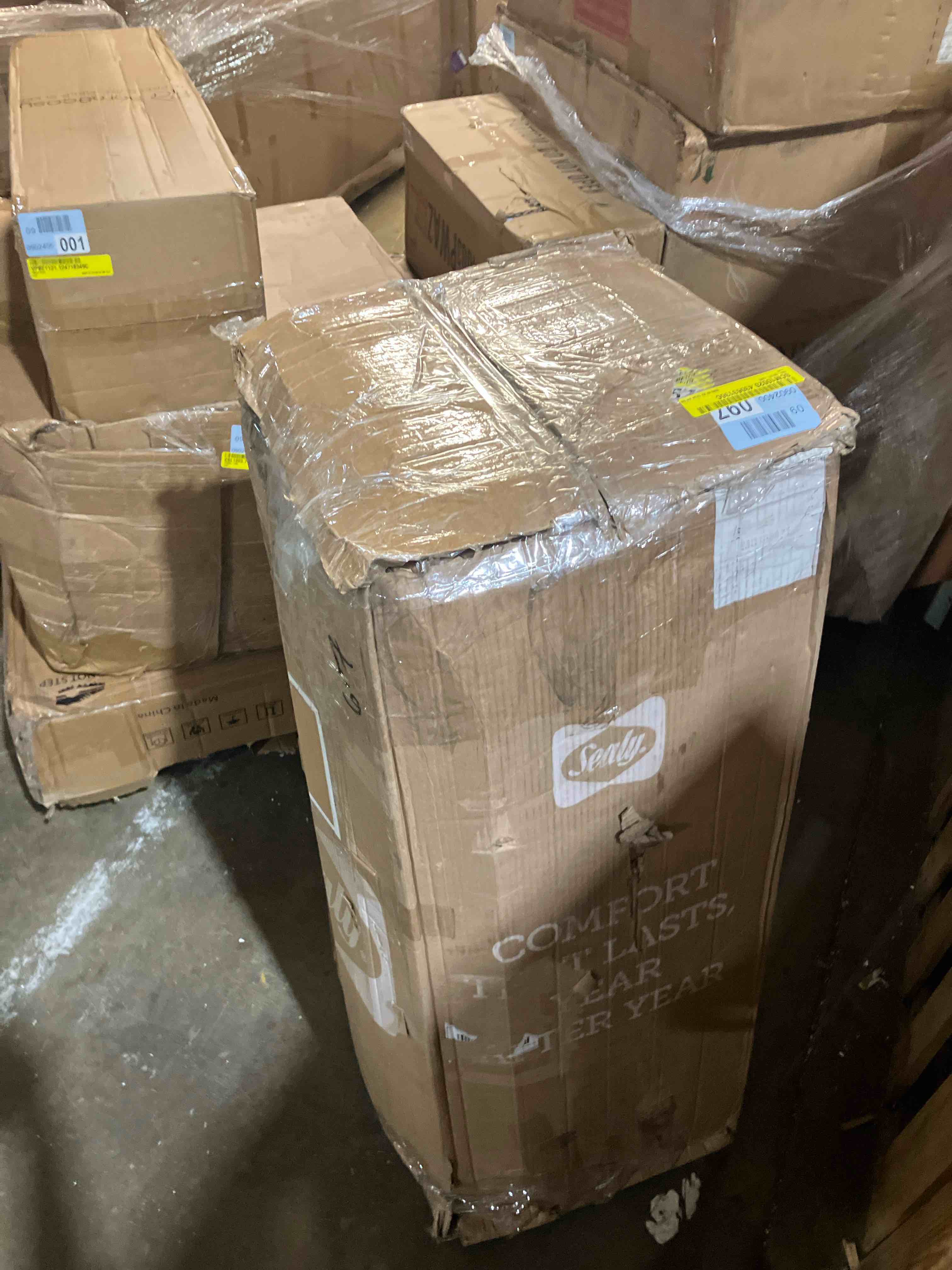 https://s3.amazonaws.com/lotting-images-prod/phillipi/TEA3354161_1753974364675.jpeg