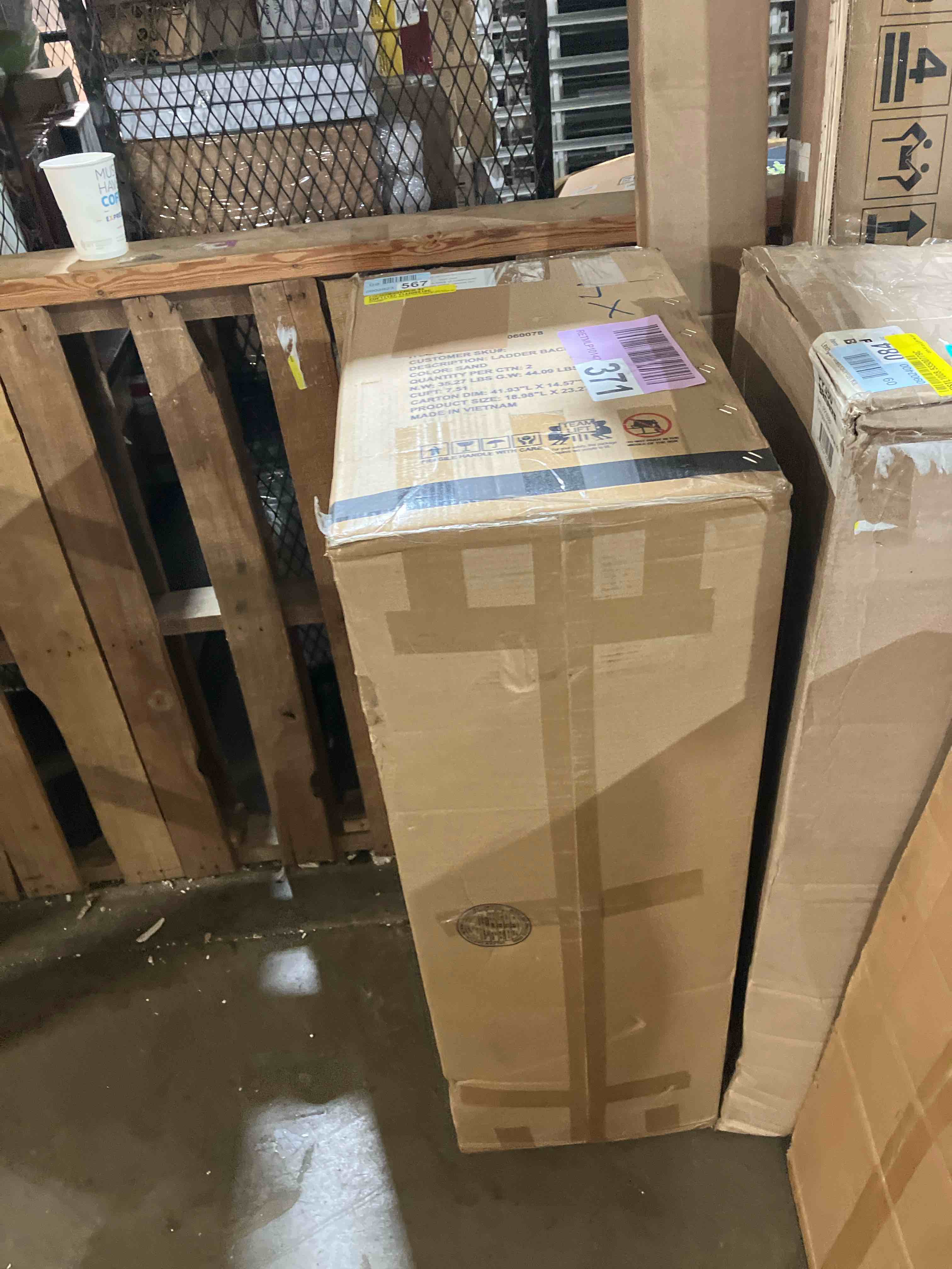 https://s3.amazonaws.com/lotting-images-prod/phillipi/TEA3354167_1753975326941.jpeg