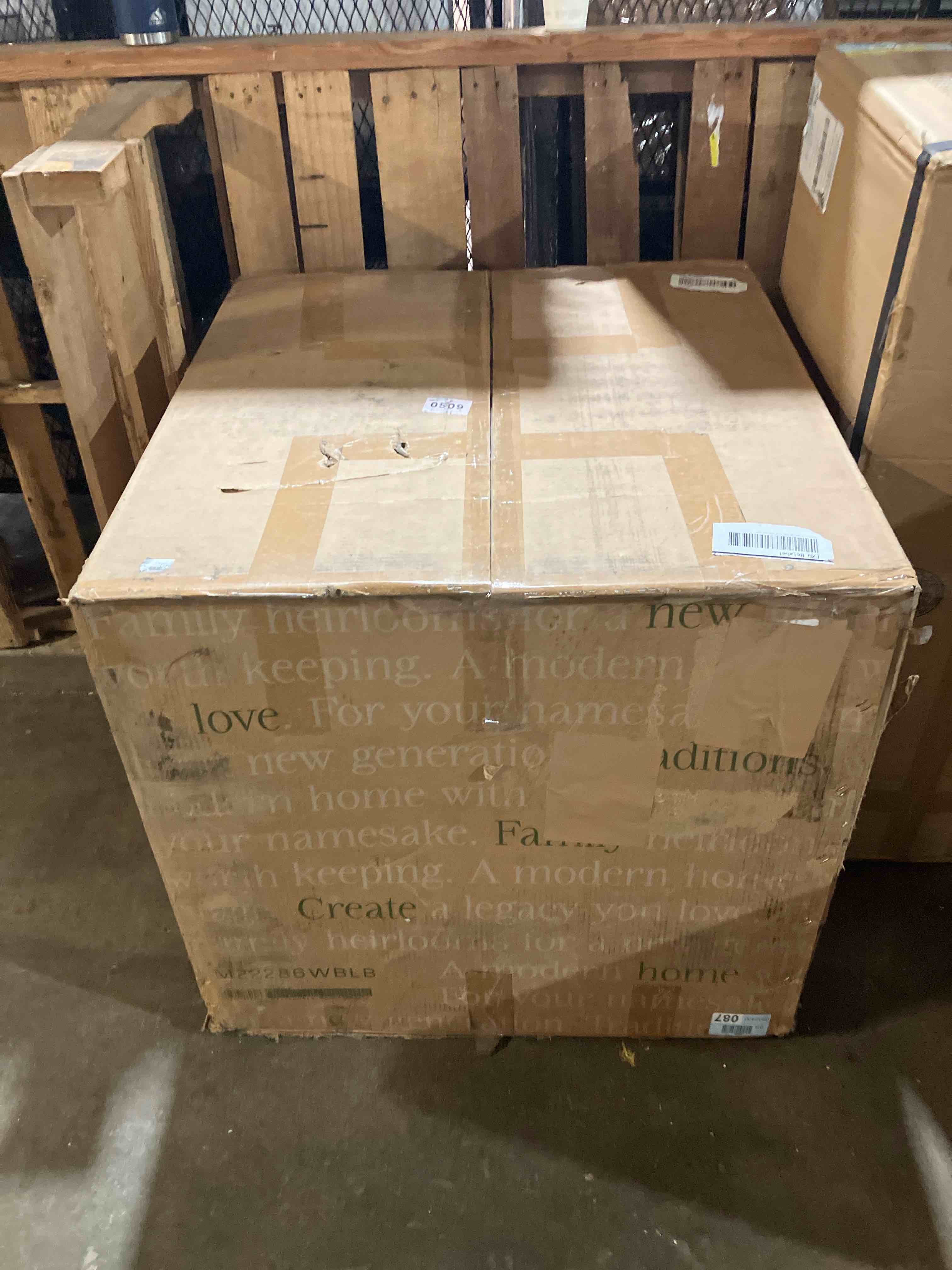 https://s3.amazonaws.com/lotting-images-prod/phillipi/TEA3354168_1753975710617.jpeg