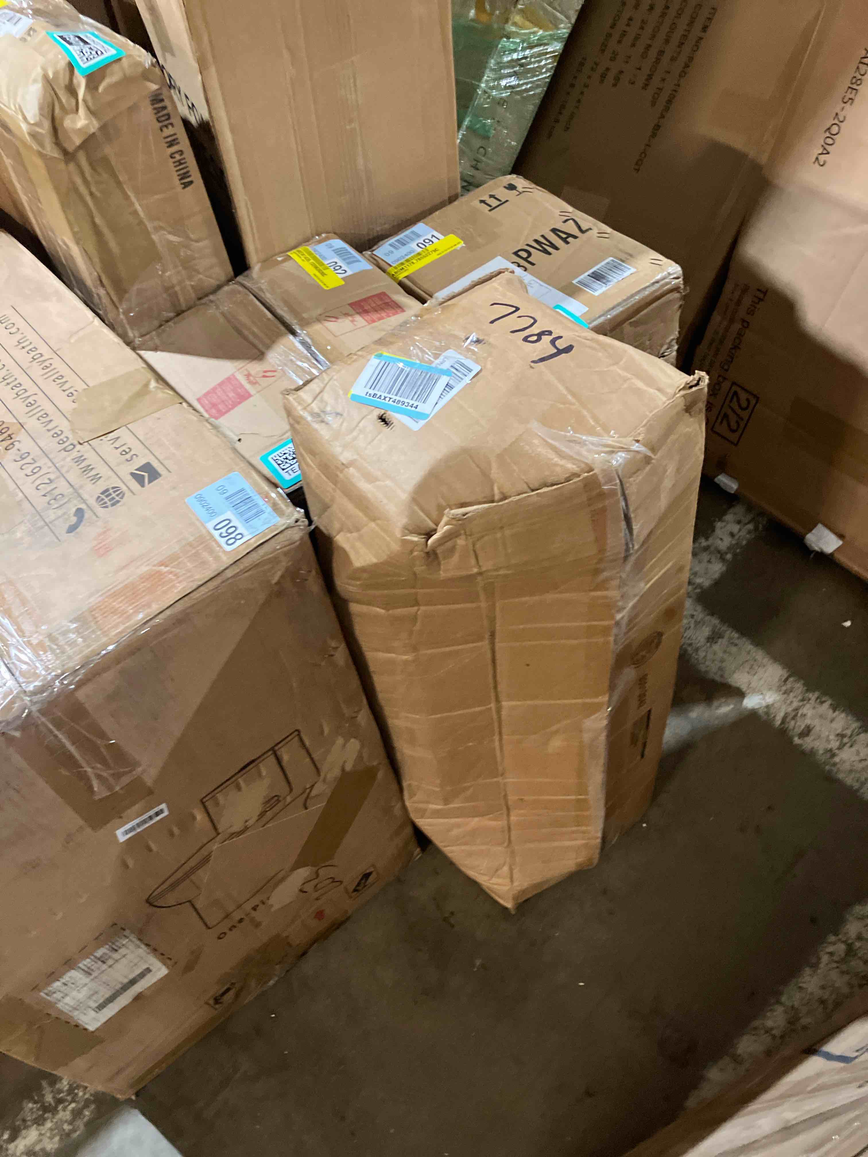 https://s3.amazonaws.com/lotting-images-prod/phillipi/TEA3354172_1753976721998.jpeg