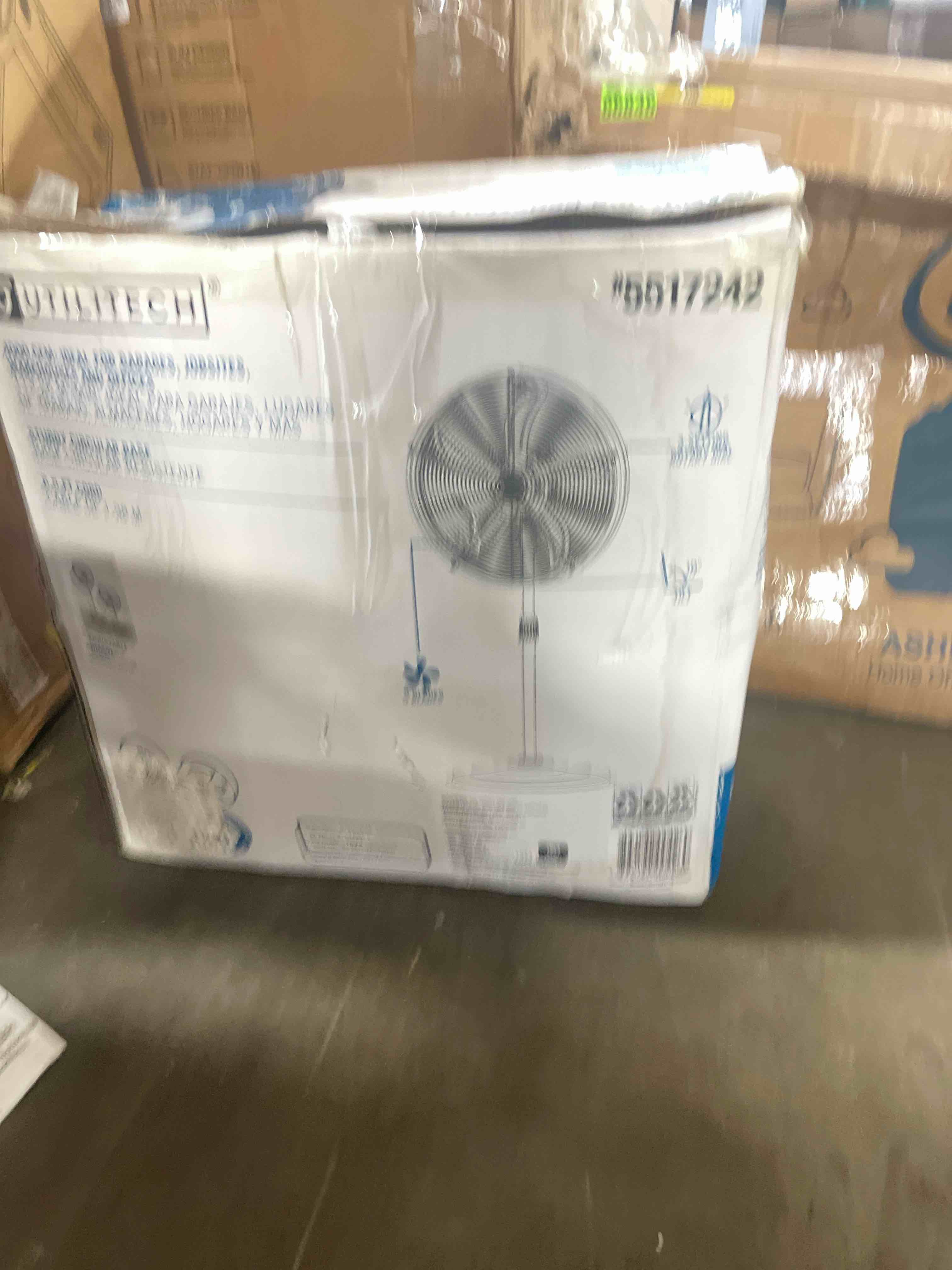 https://s3.amazonaws.com/lotting-images-prod/phillipi/TEA3354217_1753980975386.jpeg
