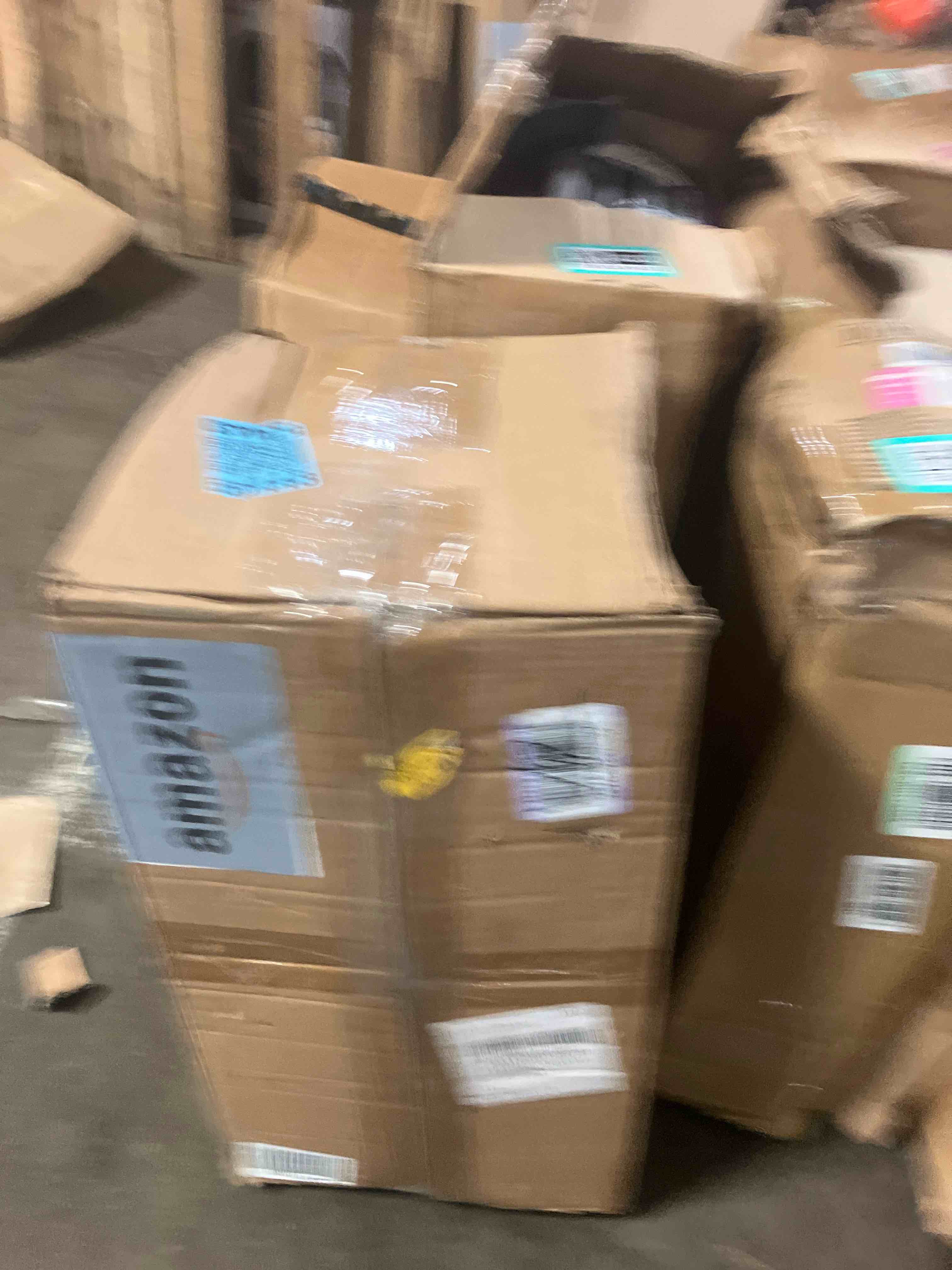 https://s3.amazonaws.com/lotting-images-prod/phillipi/TEA3354319_1753993501208.jpeg