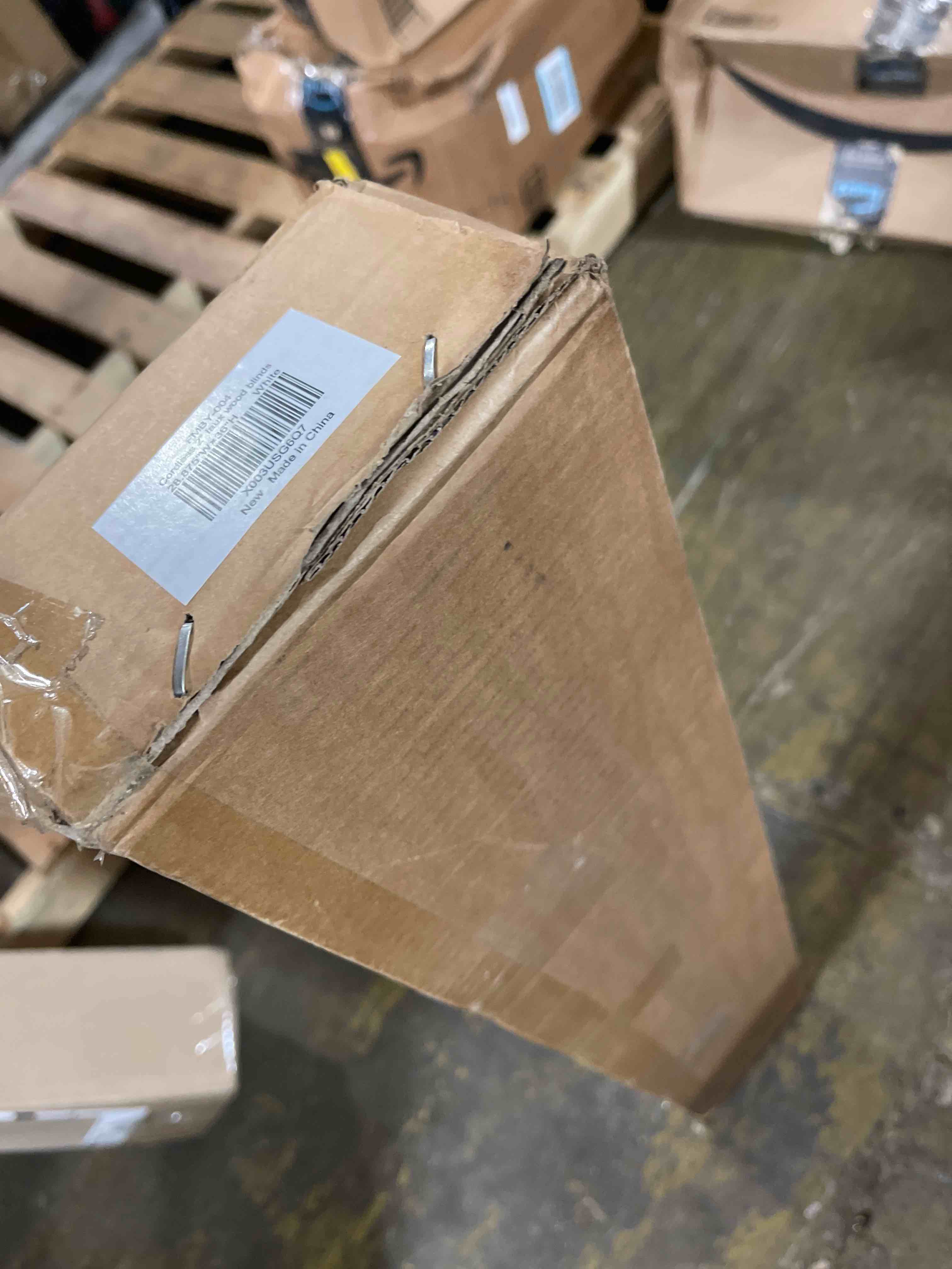 https://s3.amazonaws.com/lotting-images-prod/phillipi/TEA3354399_1754068185699.jpeg