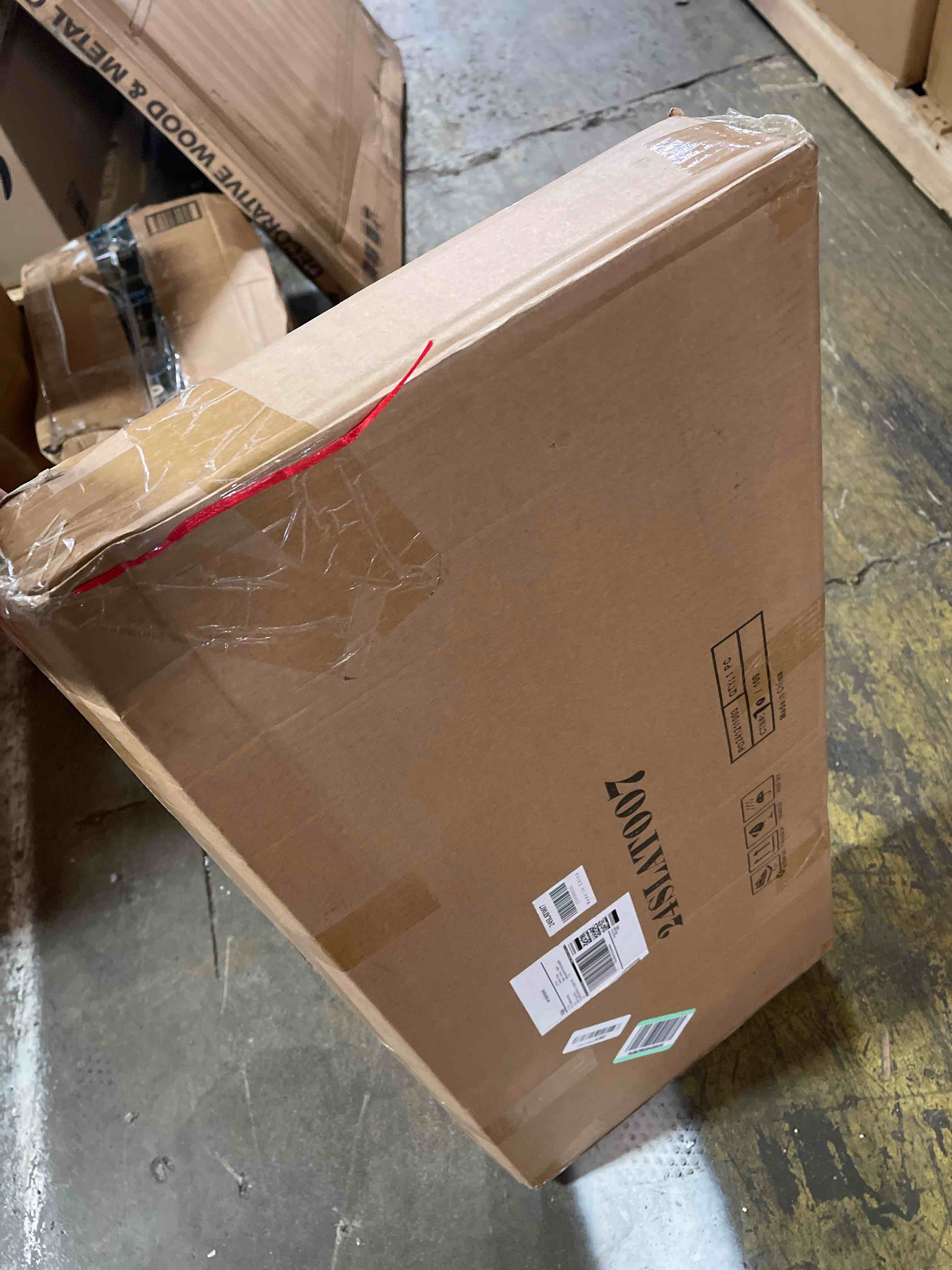 https://s3.amazonaws.com/lotting-images-prod/phillipi/TEA3354461_1754053793213.jpeg
