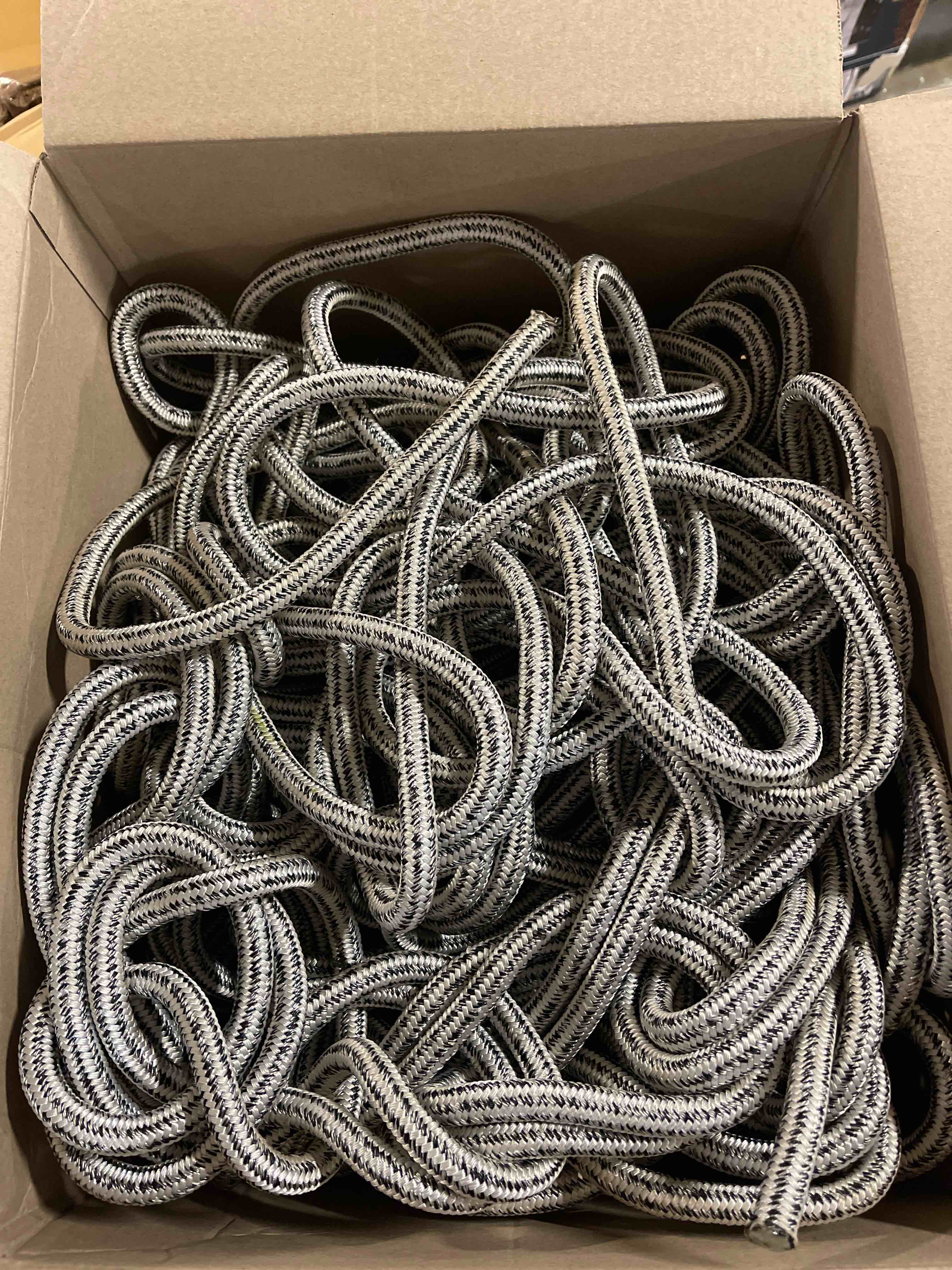 https://s3.amazonaws.com/lotting-images-prod/phillipi/TEA3354470_1754052624866.jpeg