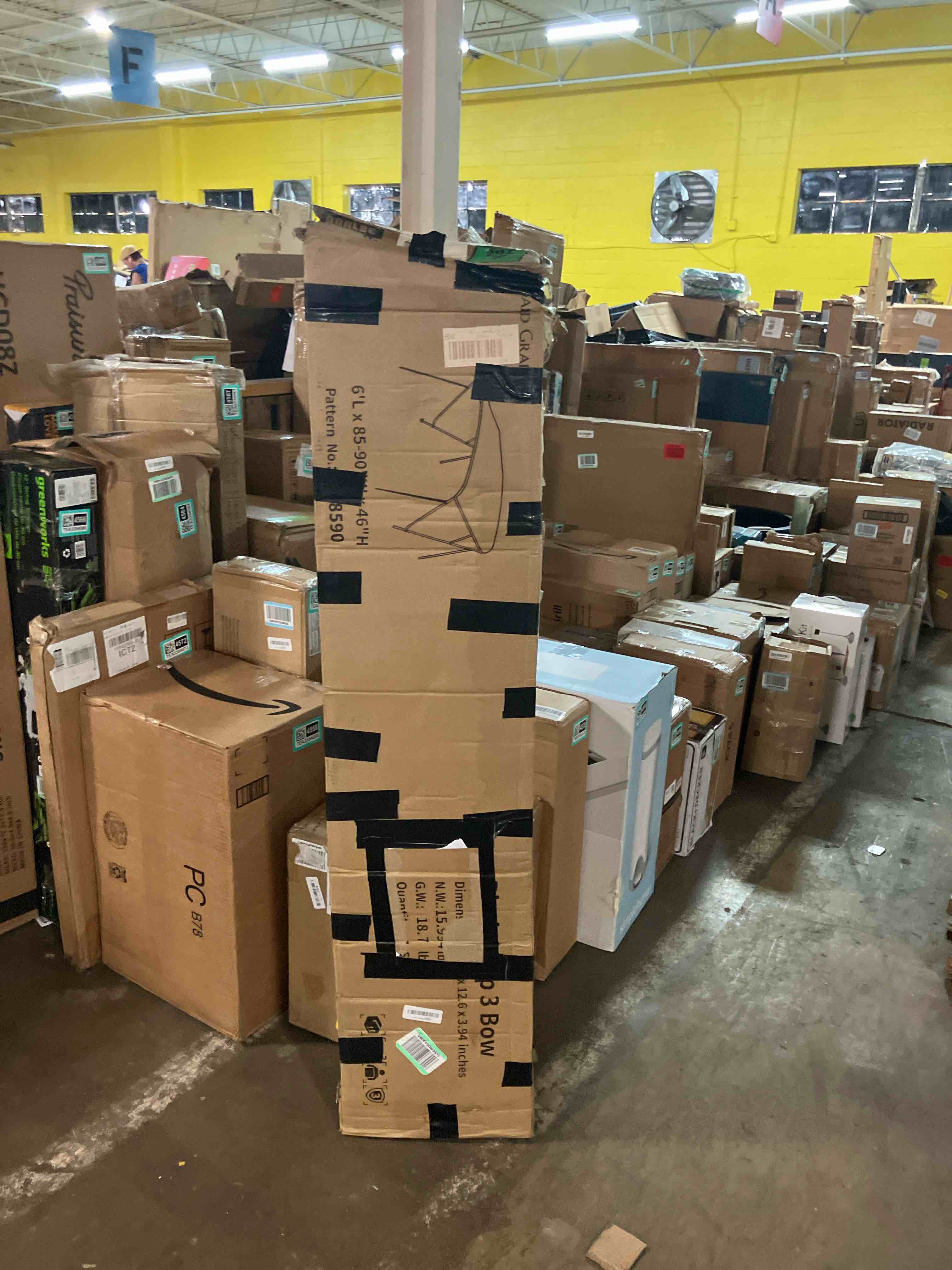 https://s3.amazonaws.com/lotting-images-prod/phillipi/TEA3354557_1754404894864.jpeg