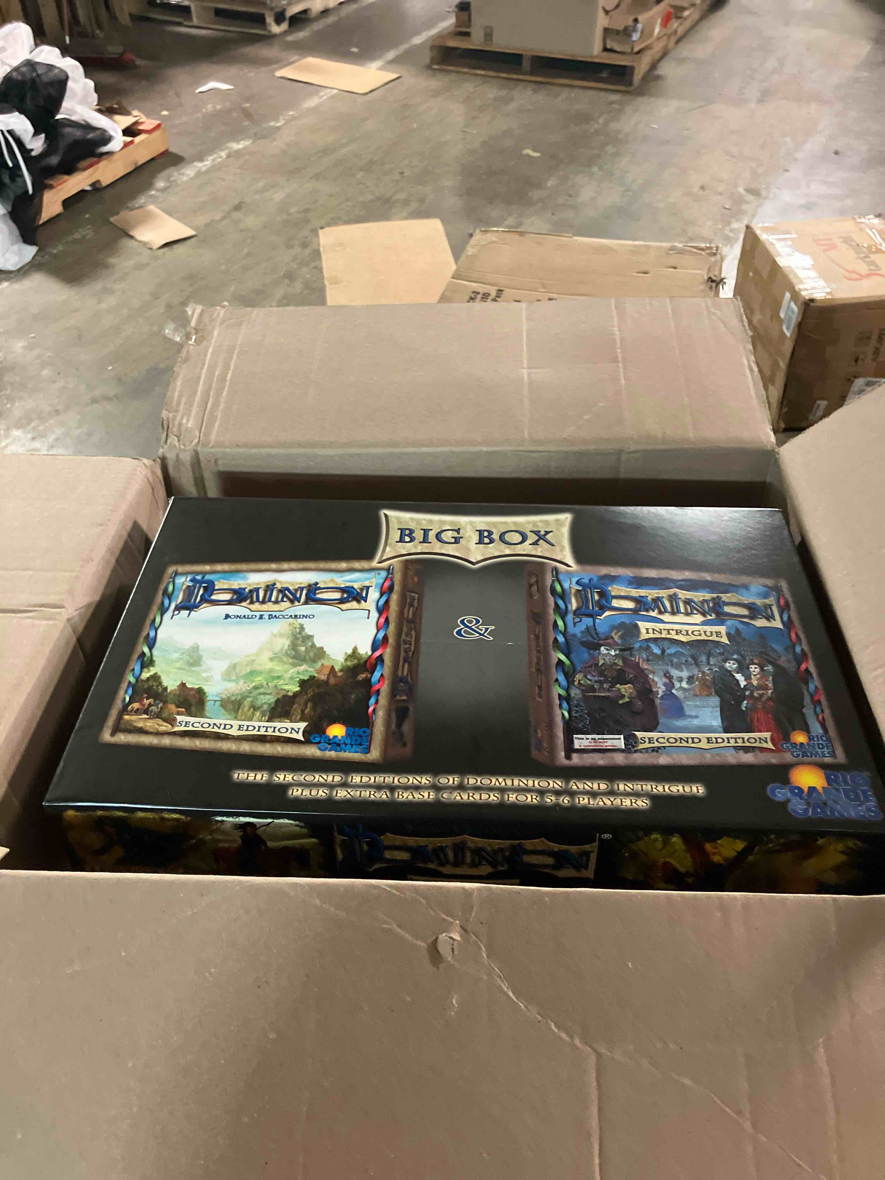 Rio Grande Games: Dominion Big Box 2nd Edition: Strategy Board Game, Comes with Extra Base Cards for 5-6 Players, Compatible with All Dominion Expansions
