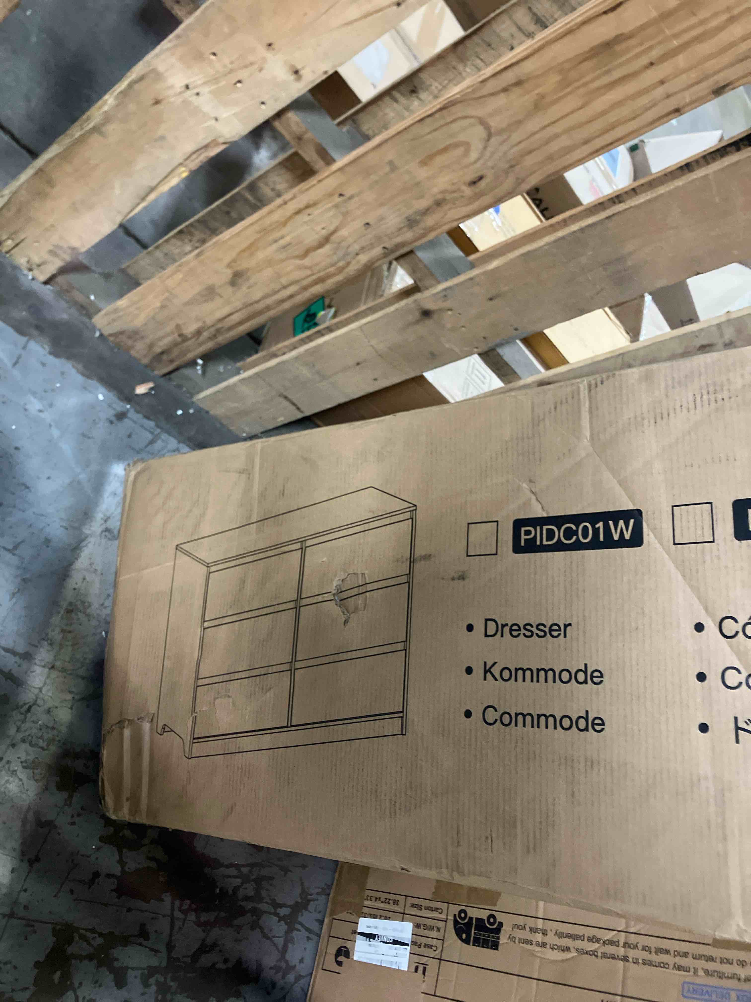 https://s3.amazonaws.com/lotting-images-prod/phillipi/TEA3355020_1760039590035.jpeg