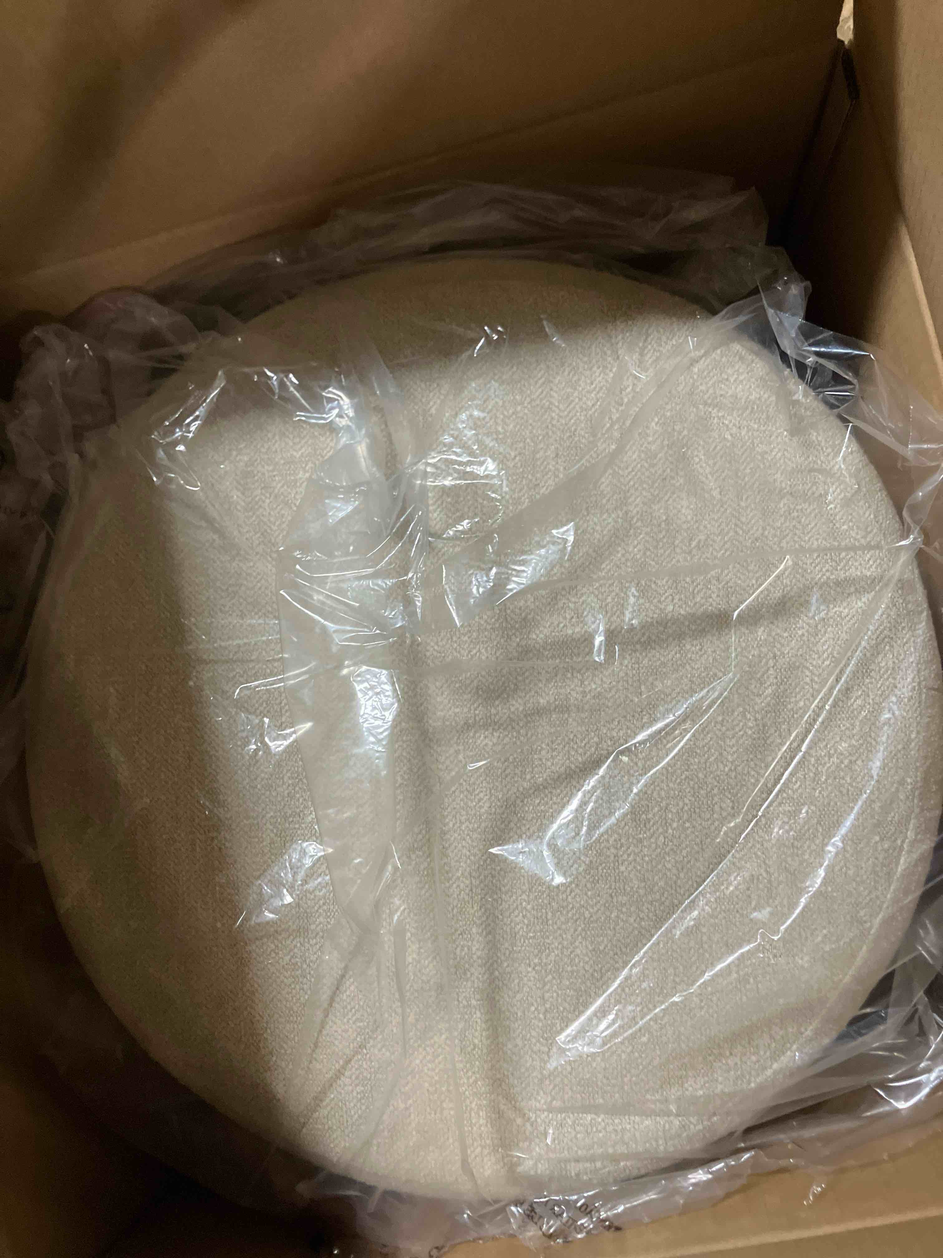 https://s3.amazonaws.com/lotting-images-prod/phillipi/TEA3355030_1760108714706.jpeg