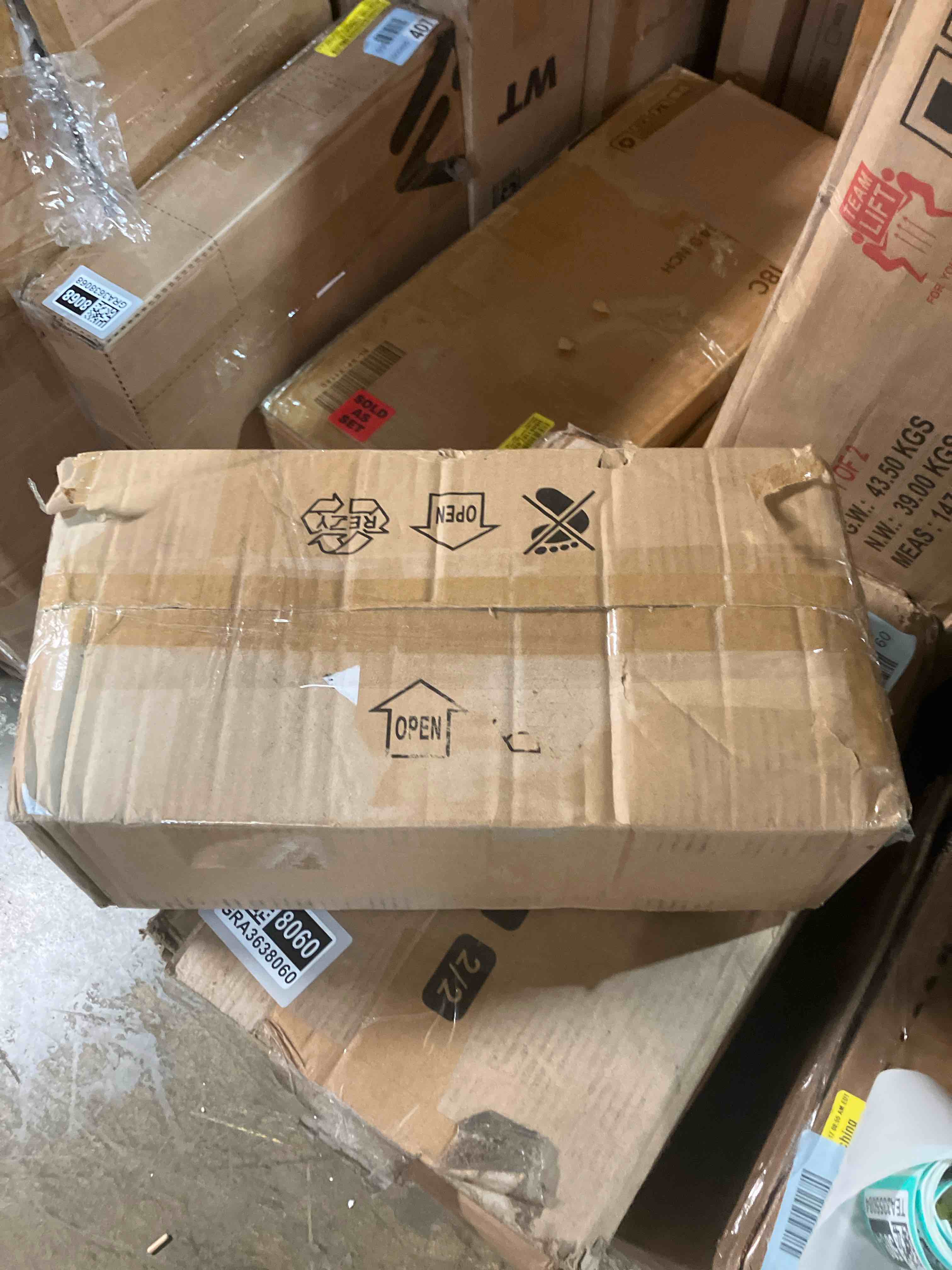 https://s3.amazonaws.com/lotting-images-prod/phillipi/TEA3355083_1760106206772.jpeg