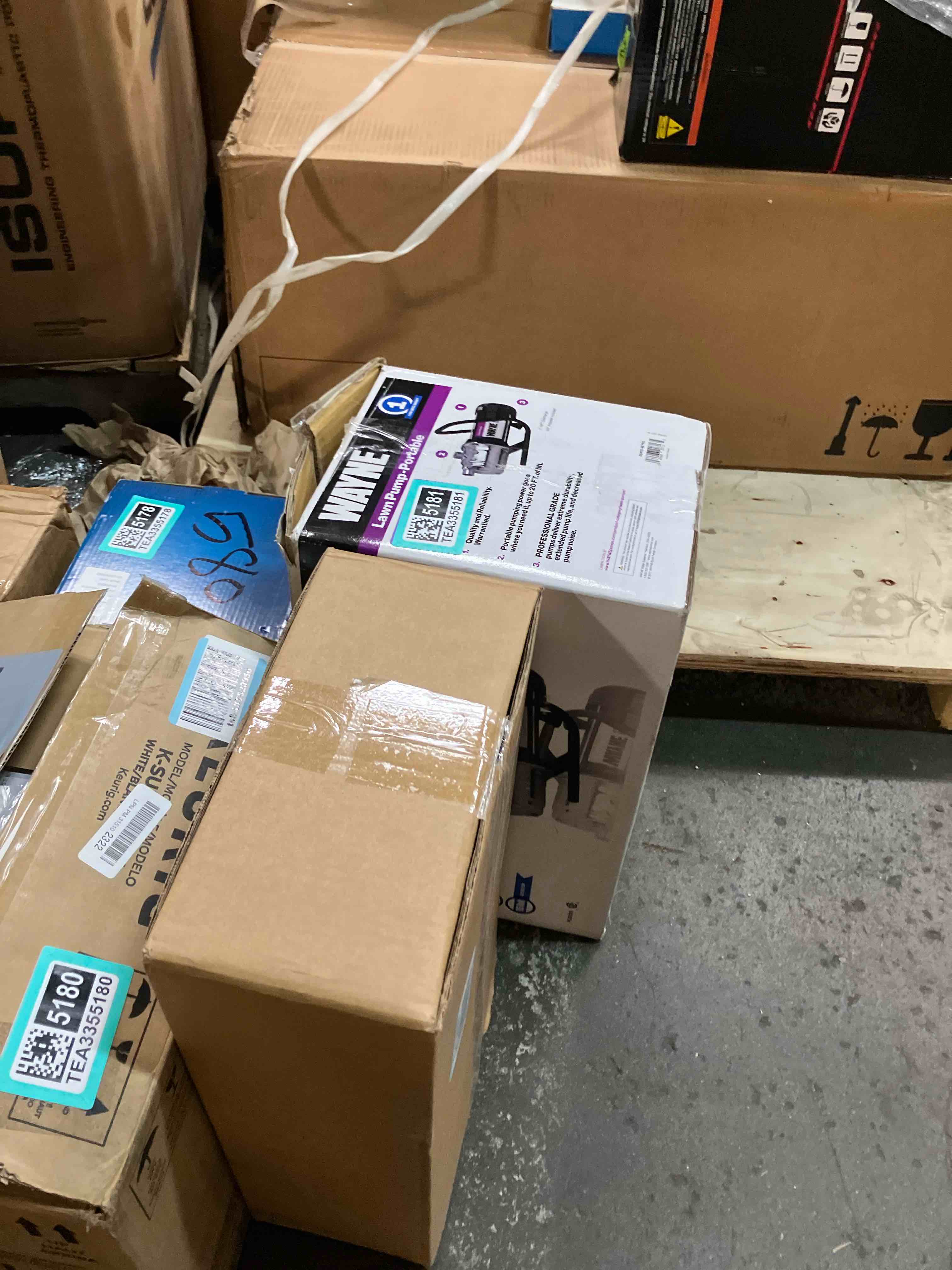 https://s3.amazonaws.com/lotting-images-prod/phillipi/TEA3355182_1760106000259.jpeg