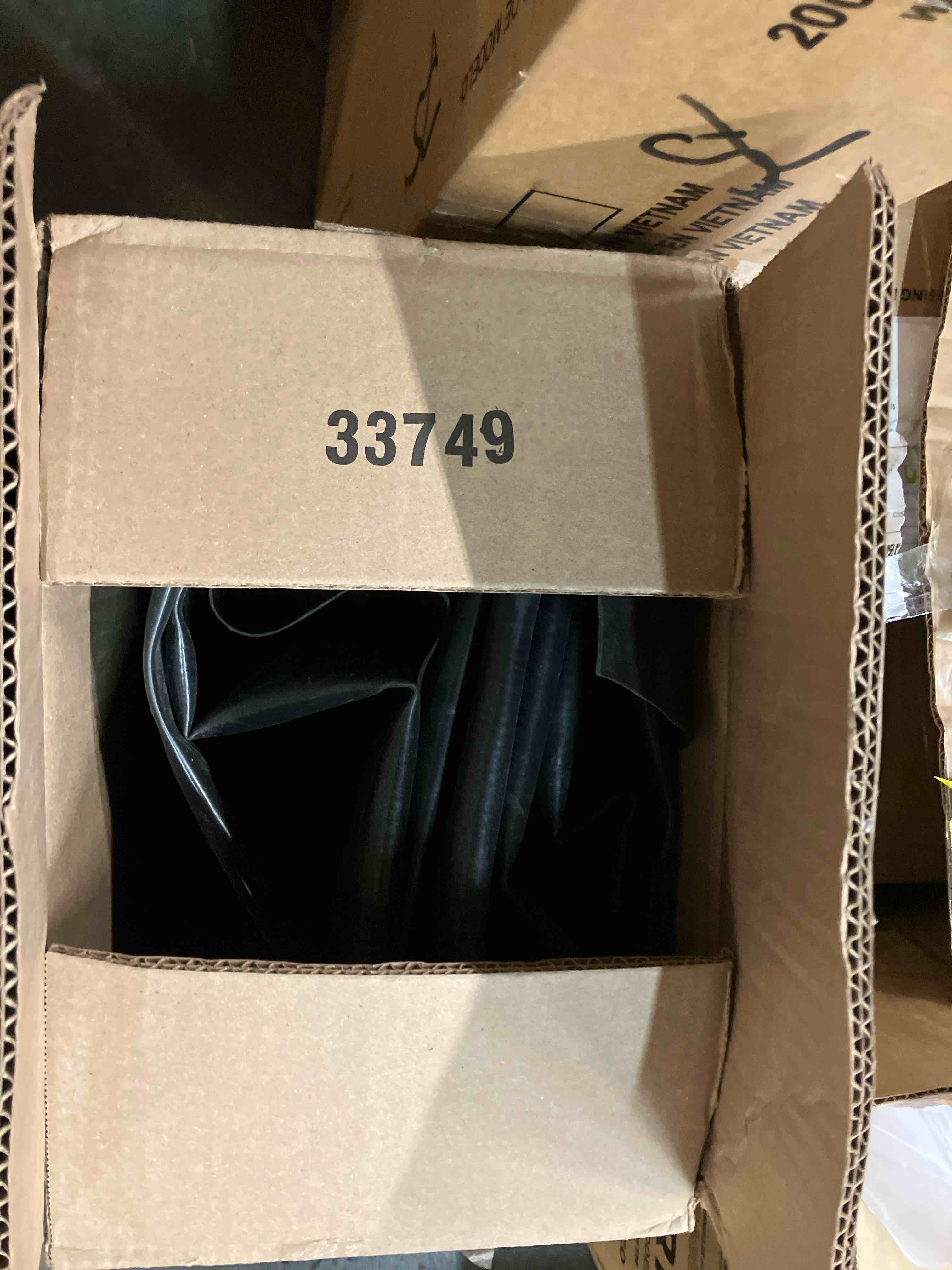 https://s3.amazonaws.com/lotting-images-prod/phillipi/TEA3355189_1760107713816.jpeg