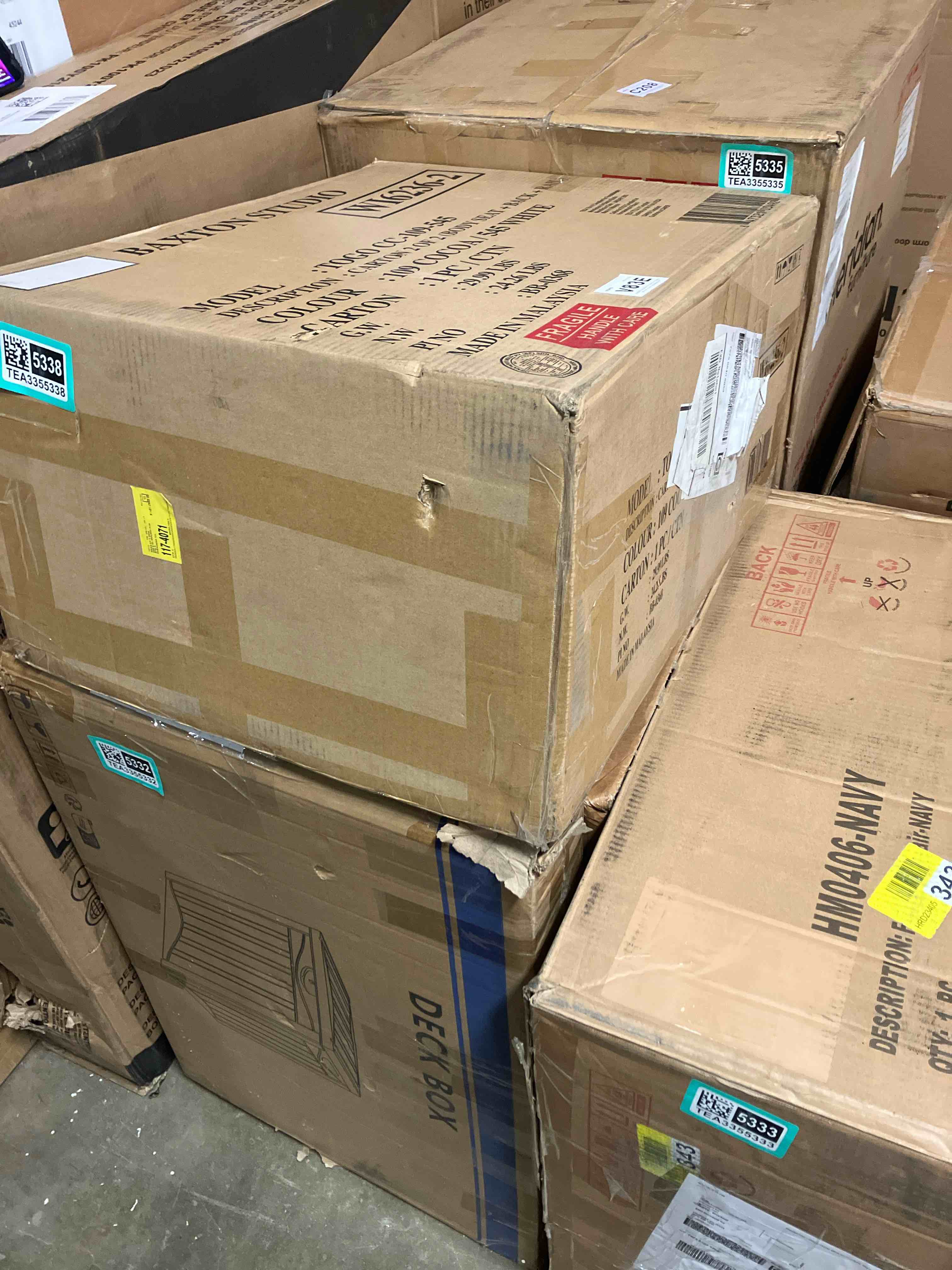 https://s3.amazonaws.com/lotting-images-prod/phillipi/TEA3355338_1760473819063.jpeg
