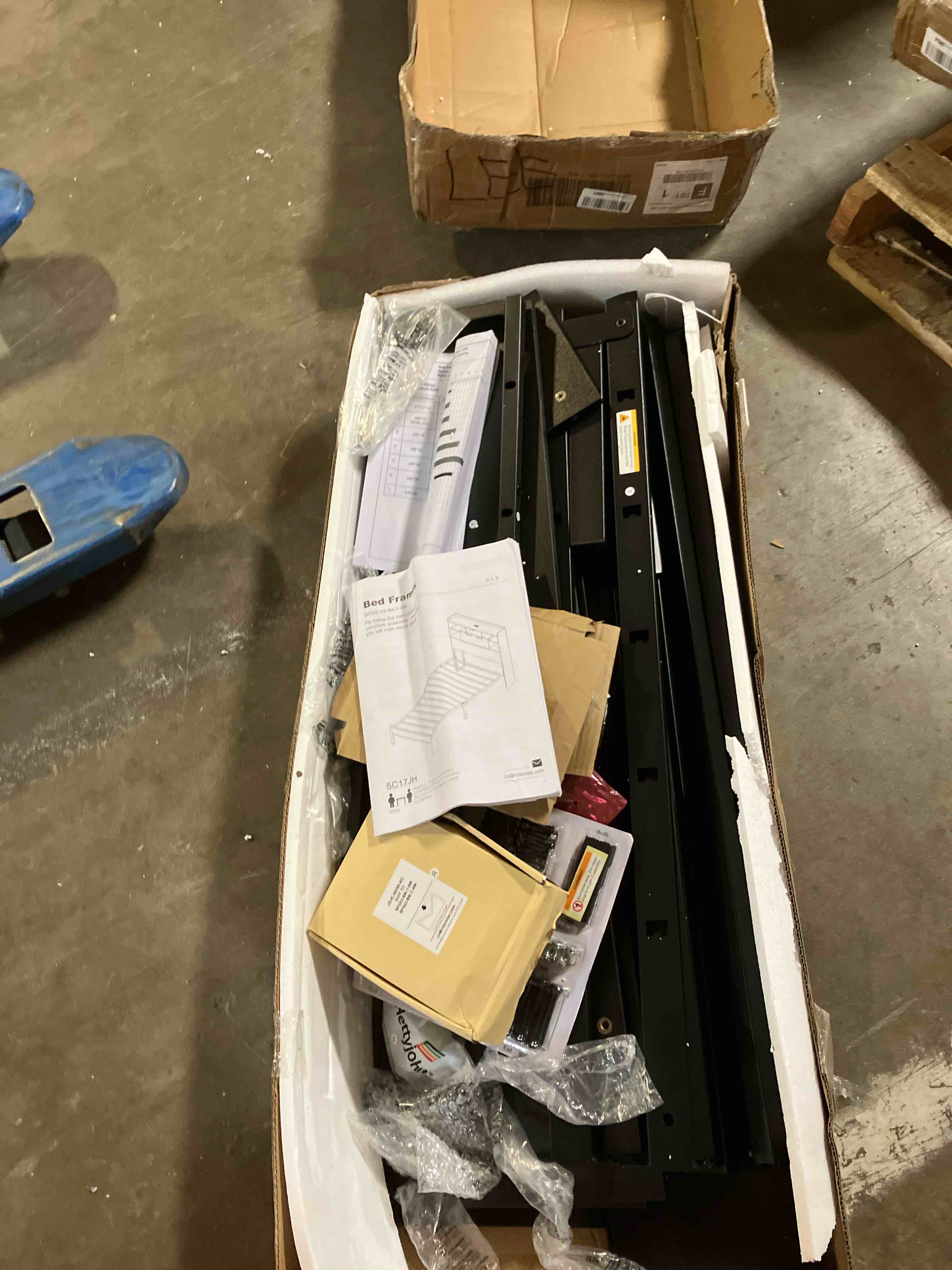 https://s3.amazonaws.com/lotting-images-prod/phillipi/TEA3355362_1760543739004.jpeg