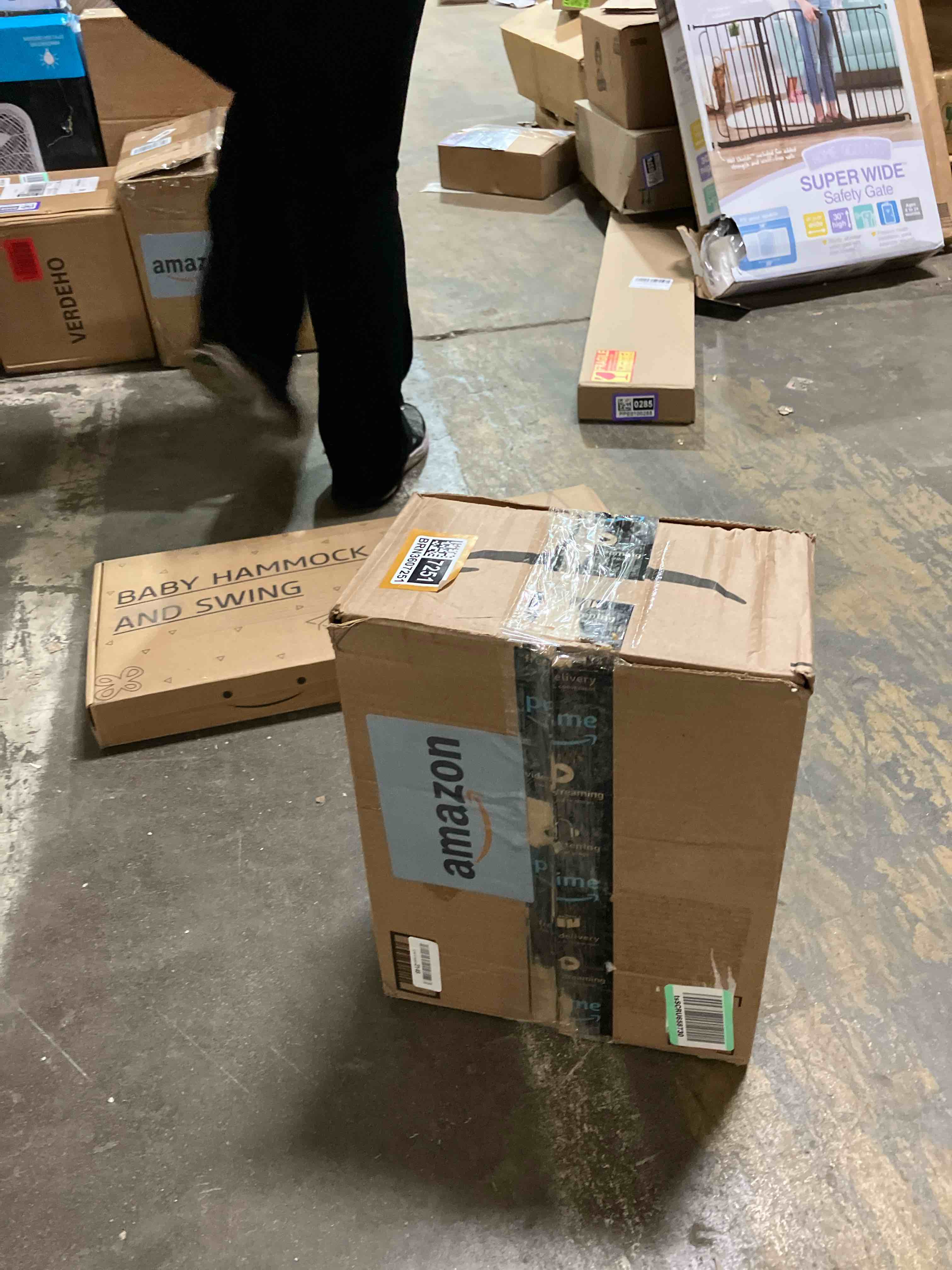 https://s3.amazonaws.com/lotting-images-prod/phillipi/TEA3355396_1760375042427.jpeg