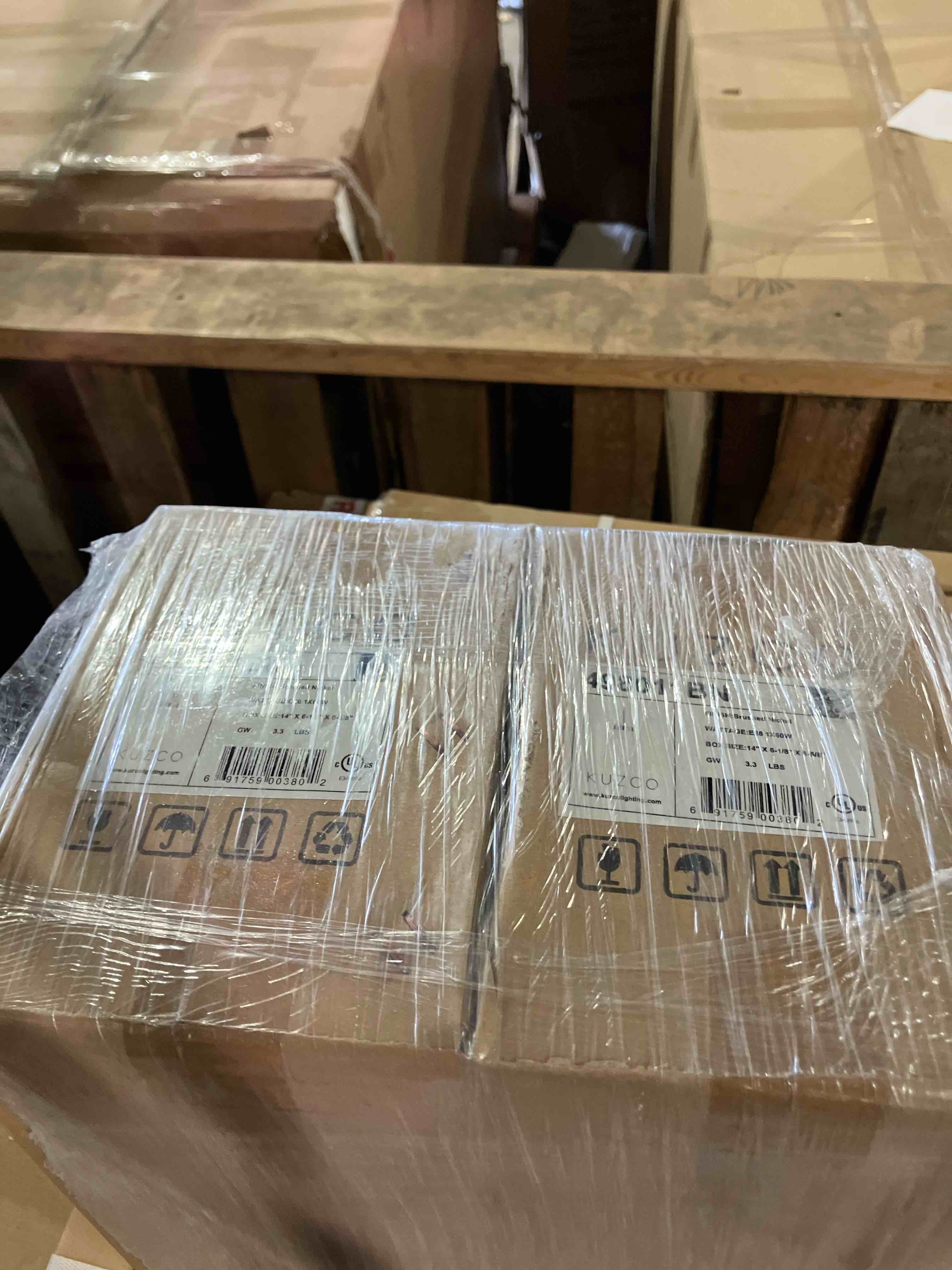 https://s3.amazonaws.com/lotting-images-prod/phillipi/TEA3355584_1760471137762.jpeg