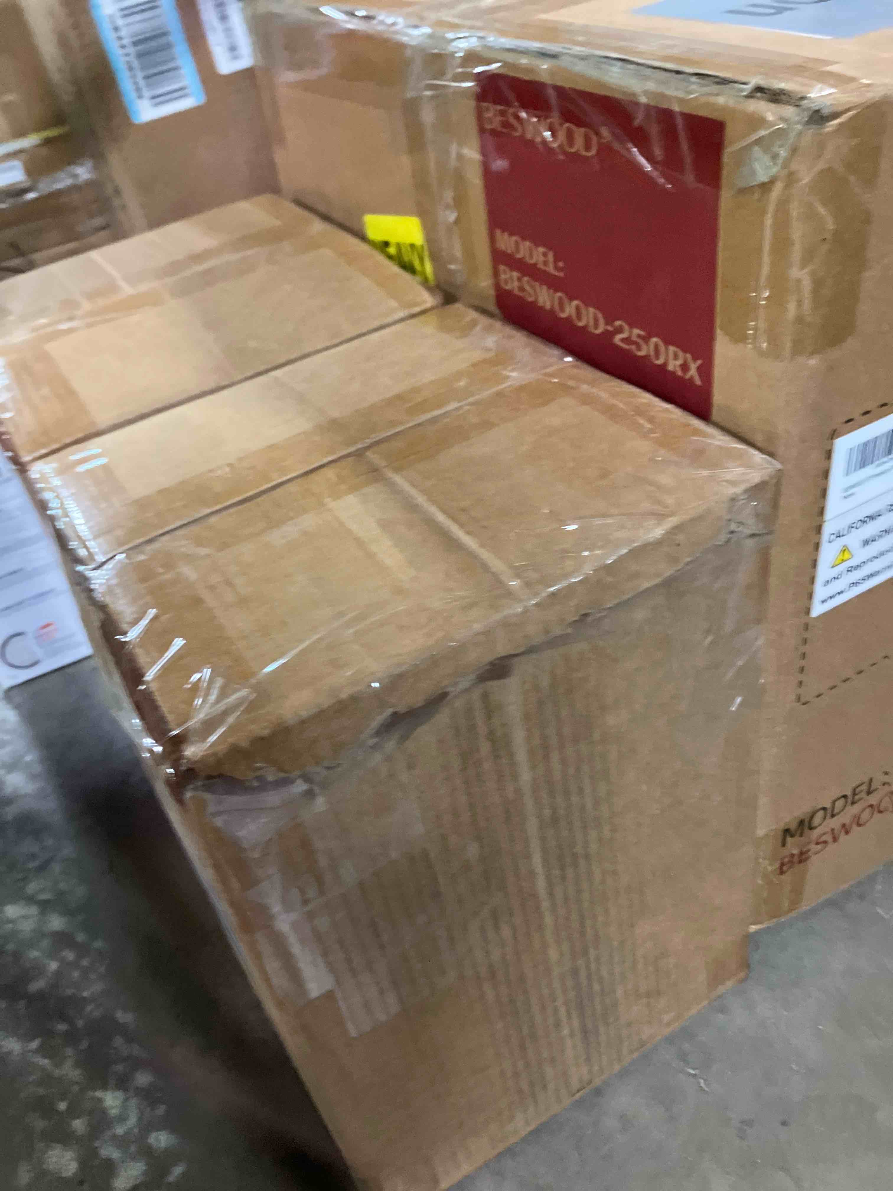 https://s3.amazonaws.com/lotting-images-prod/phillipi/TEA3355776_1760644815091.jpeg