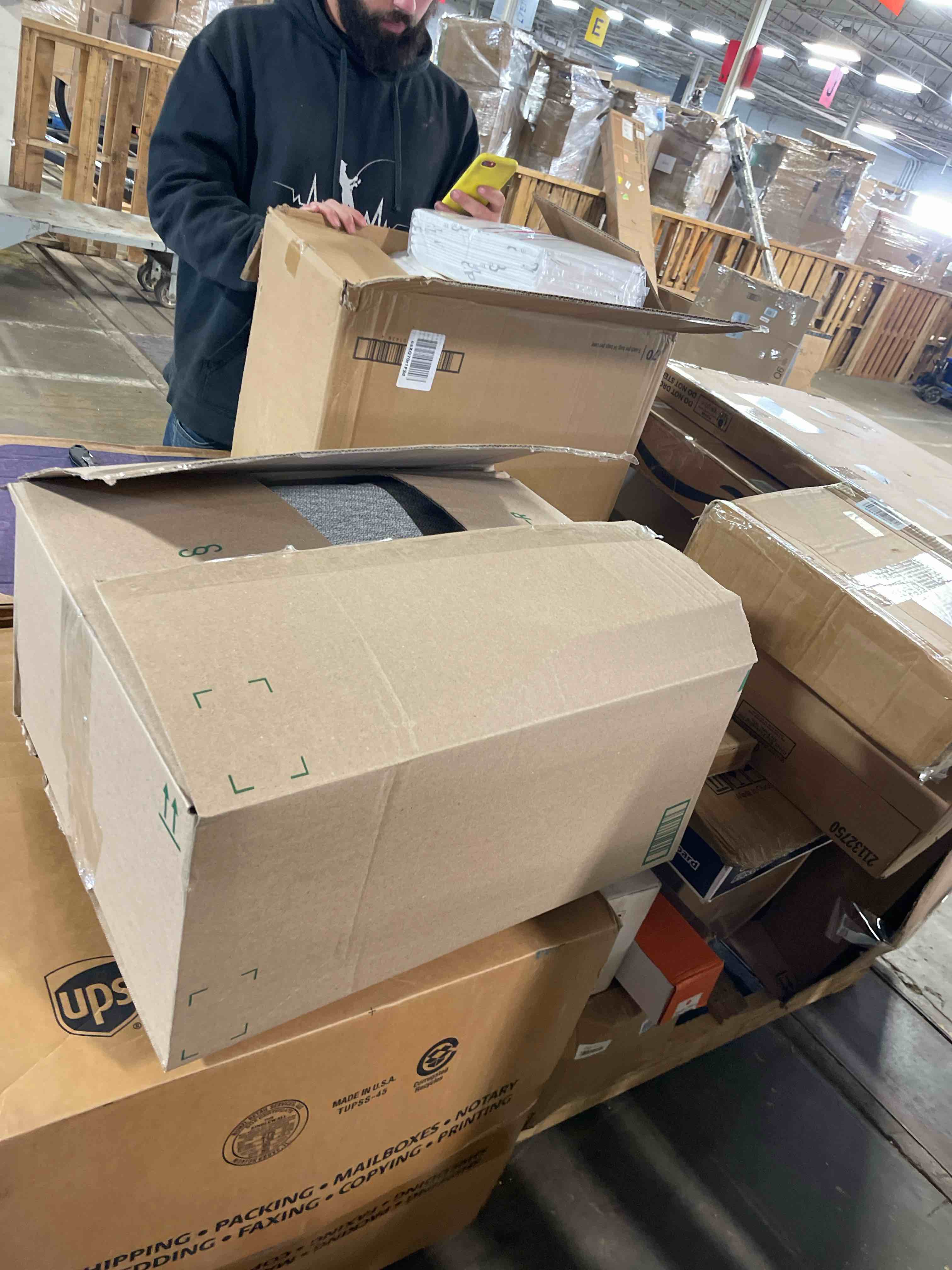 https://s3.amazonaws.com/lotting-images-prod/phillipi/TEA3356018_1761068421652.jpeg