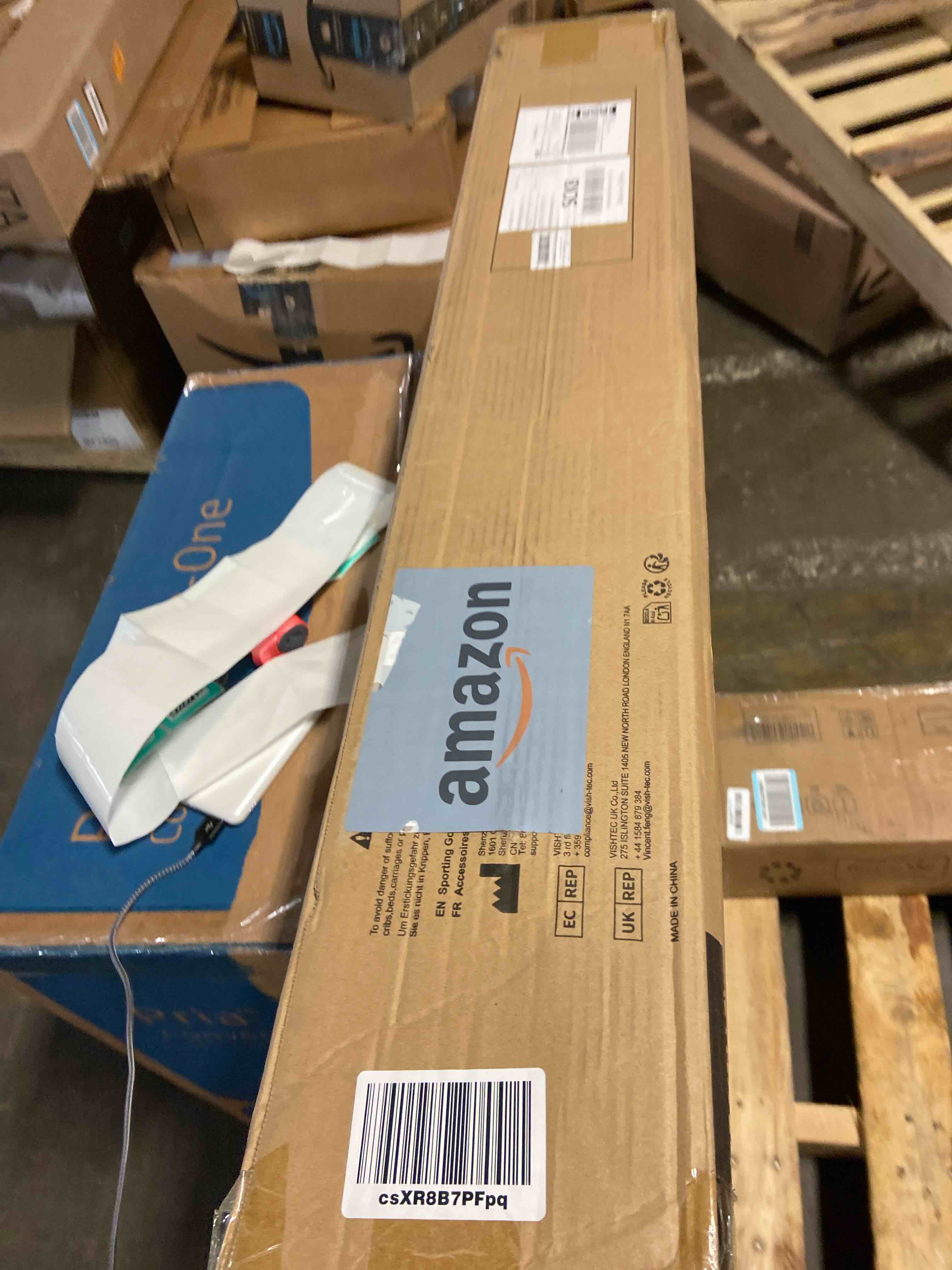 Condition photo showing New/Like New for Rhino Valley Beach Cabana, 8*8FT Beach Tent UPF50+ Protection, Easy Setup Beach Canopy Wind Resistant with Cup Holder, Compact Beach Shade Foldable Beach Tent Sun Shelter for Whole Family Friend,Green