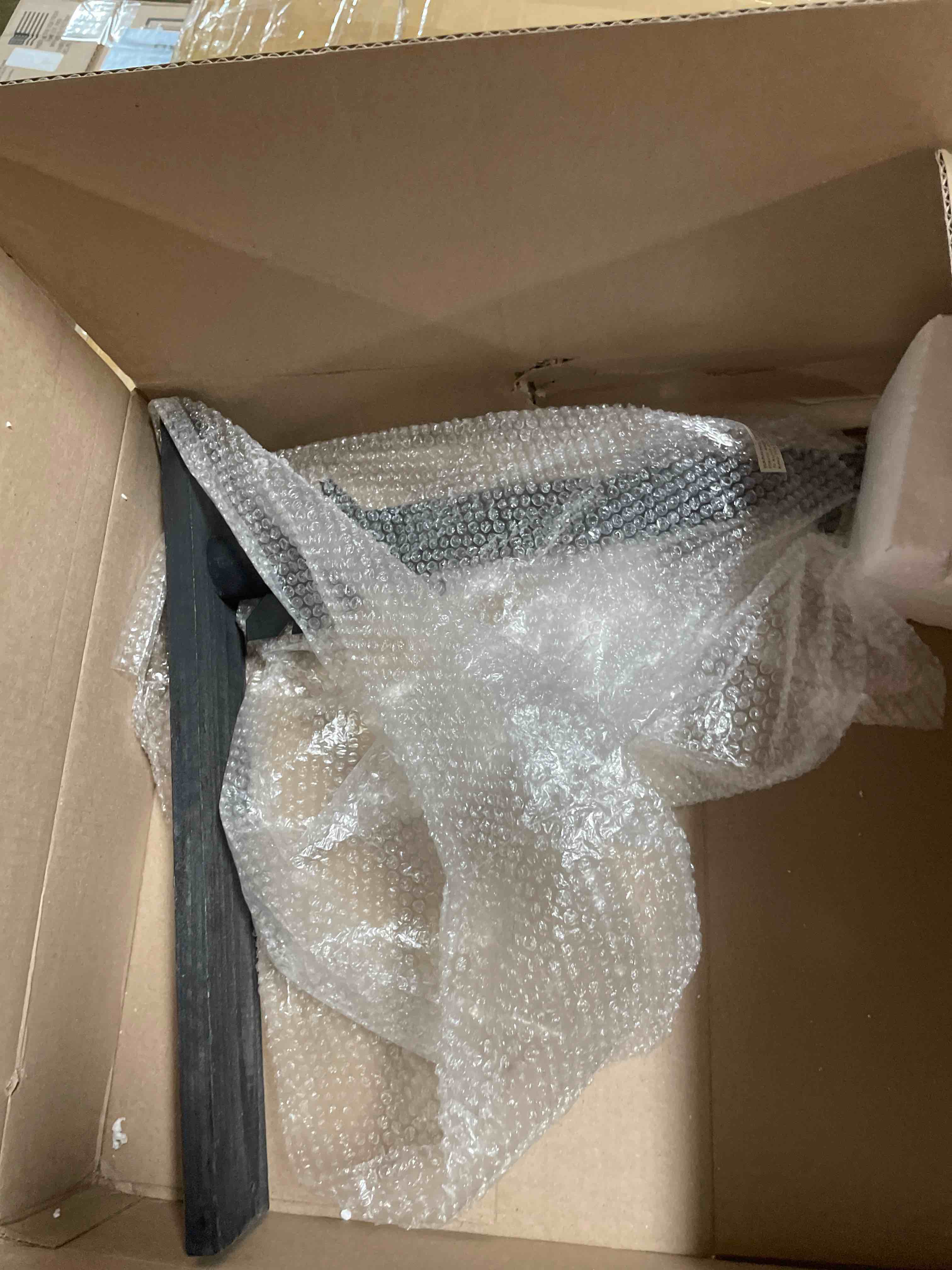 Condition photo showing New/Like New for Decorative Hanging Sign 17.5 Inch Black Wood Arrow Holder