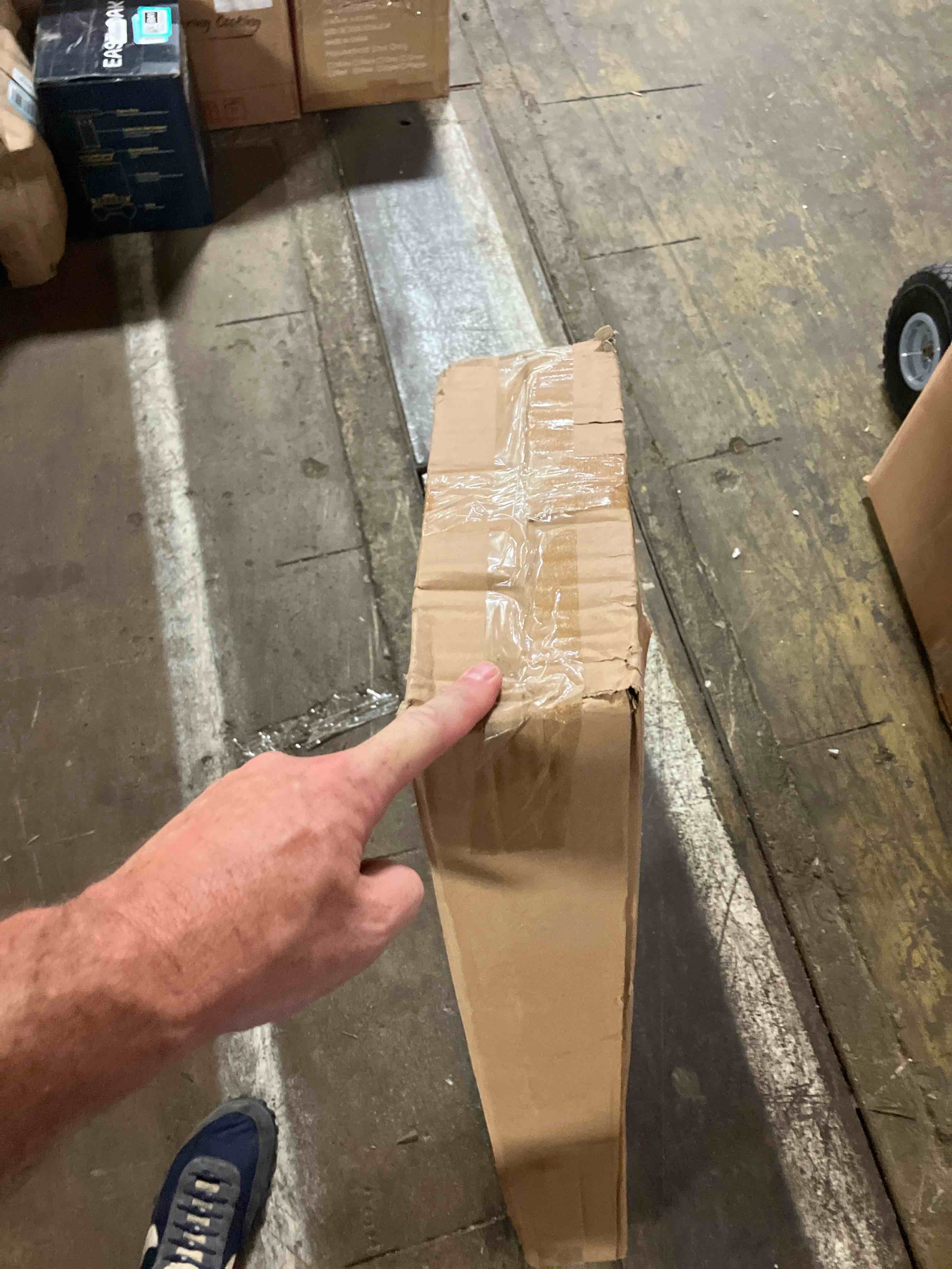 https://s3.amazonaws.com/lotting-images-prod/phillipi/TEA3358035_1752762610150.jpeg