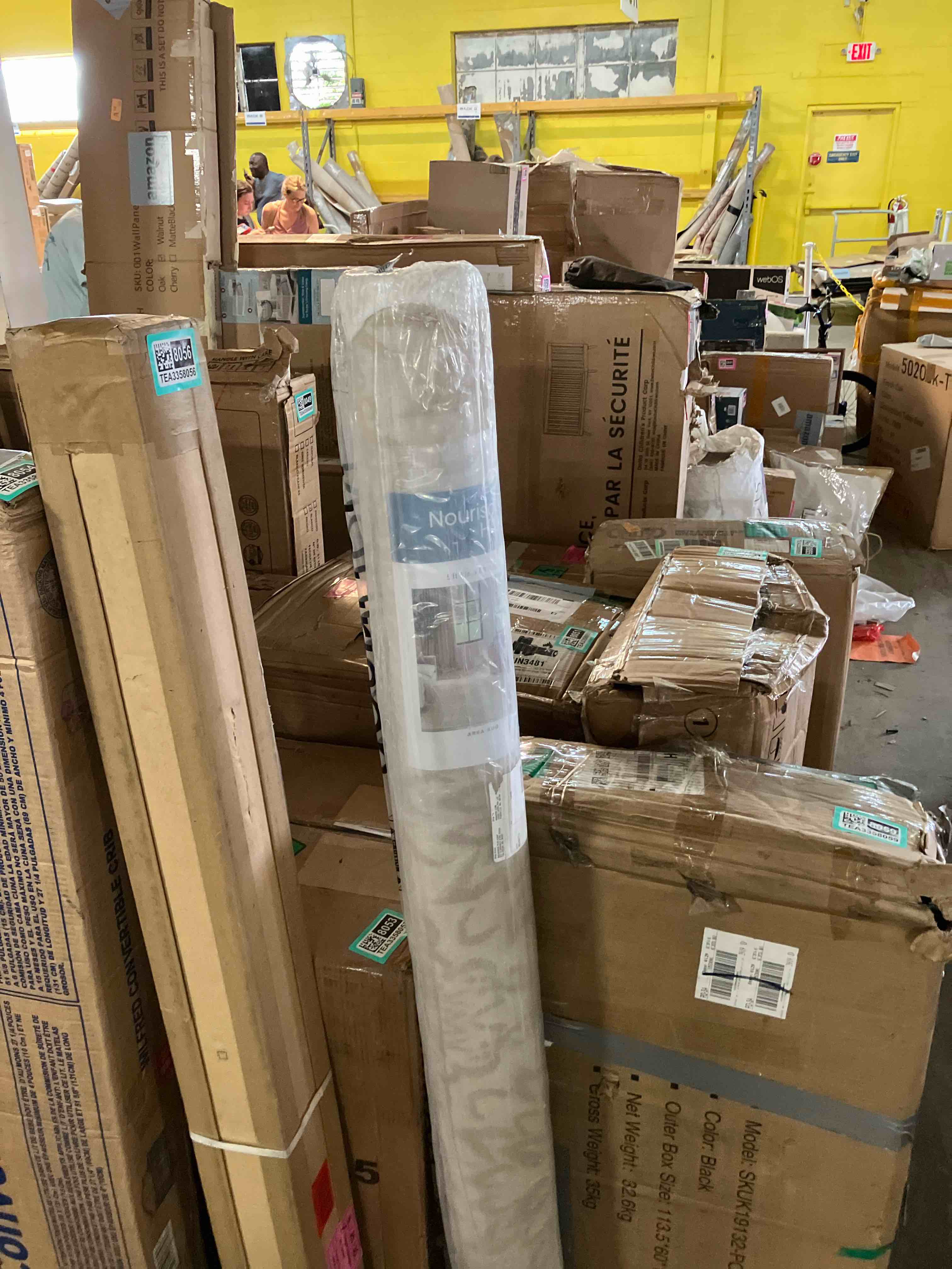 https://s3.amazonaws.com/lotting-images-prod/phillipi/TEA3358060_1754415323862.jpeg