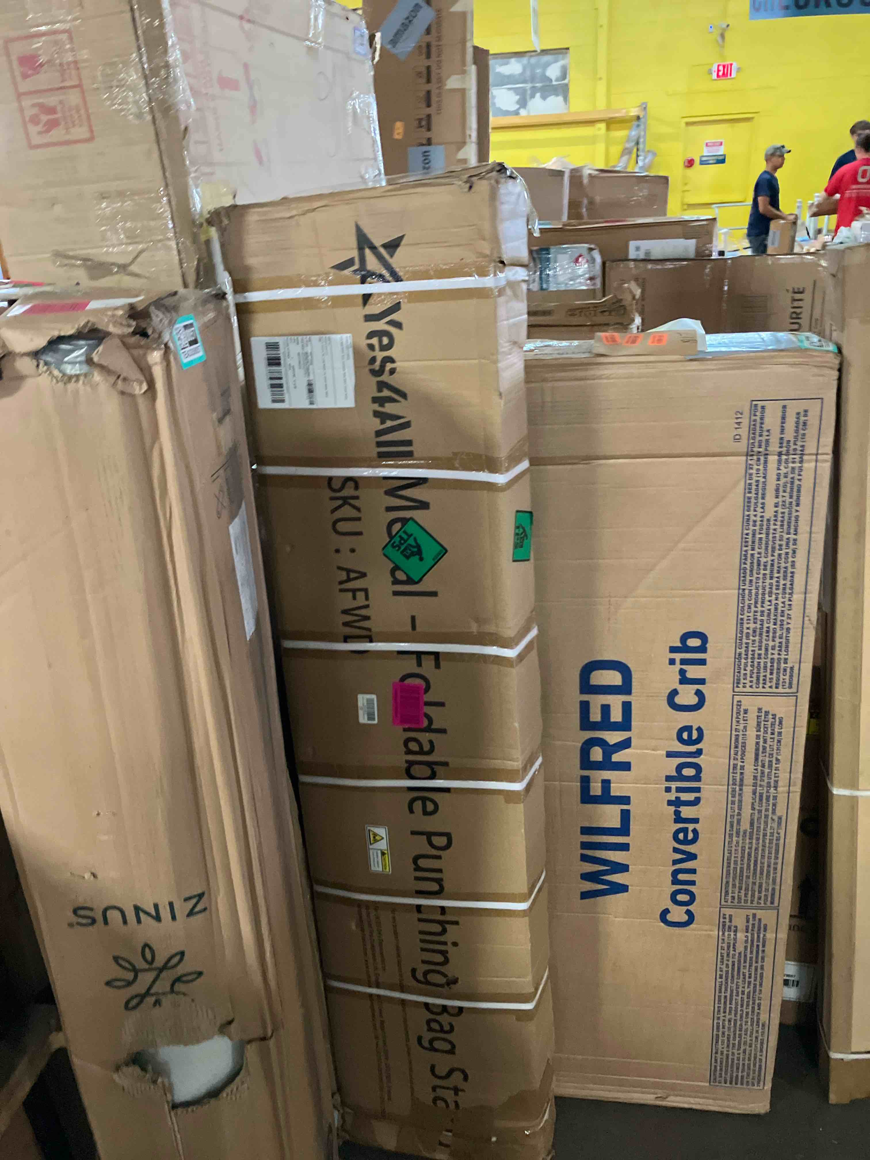 https://s3.amazonaws.com/lotting-images-prod/phillipi/TEA3358062_1754415754098.jpeg
