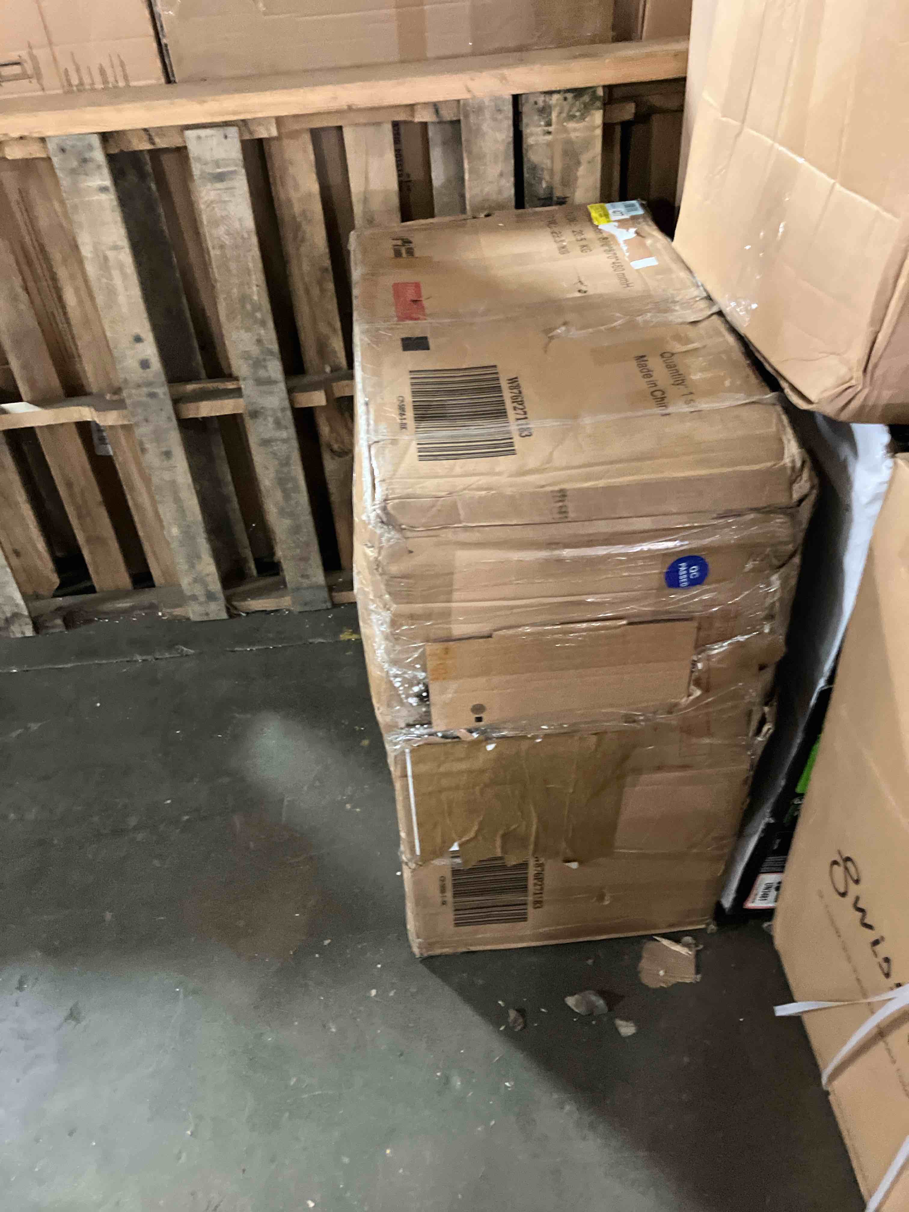 https://s3.amazonaws.com/lotting-images-prod/phillipi/TEA3358066_1754416604956.jpeg