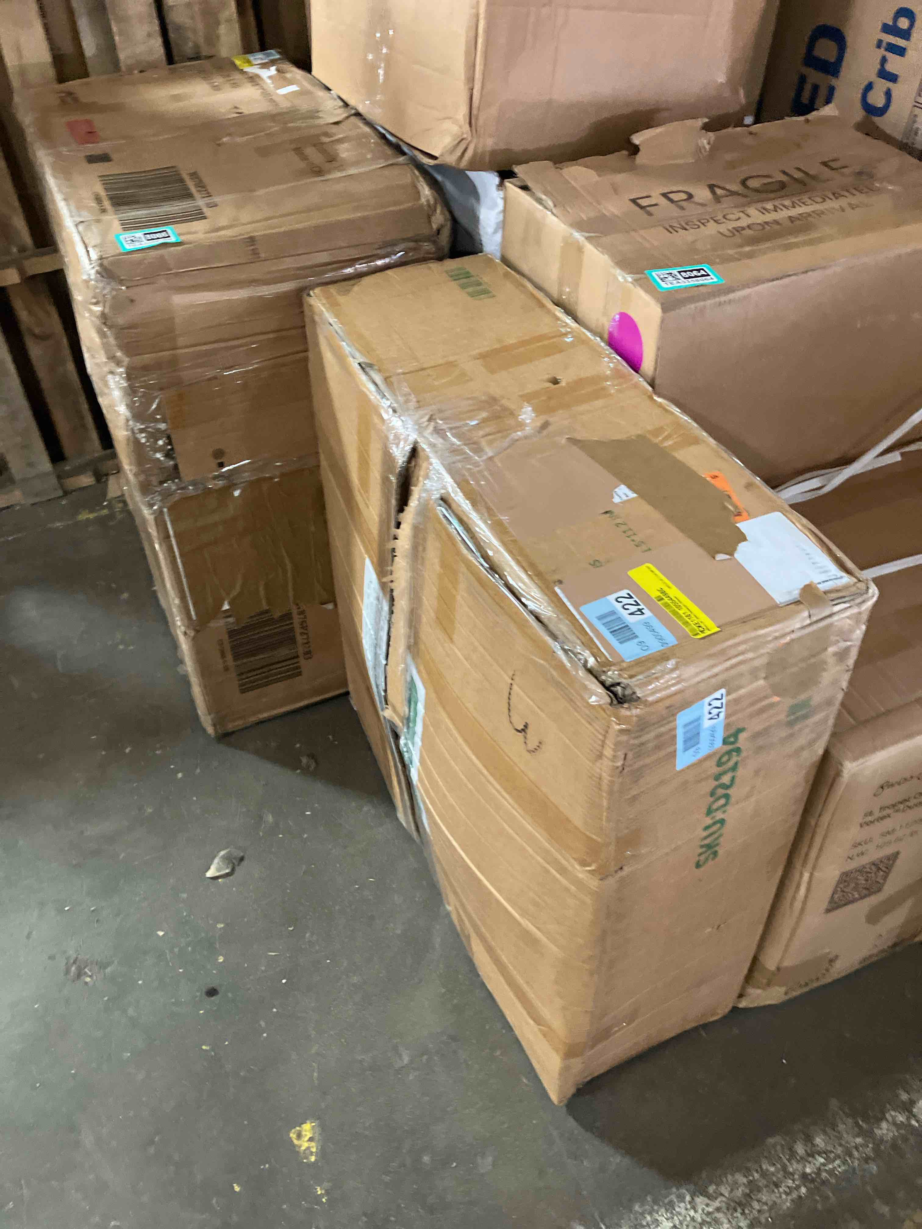 https://s3.amazonaws.com/lotting-images-prod/phillipi/TEA3358067_1754416848488.jpeg