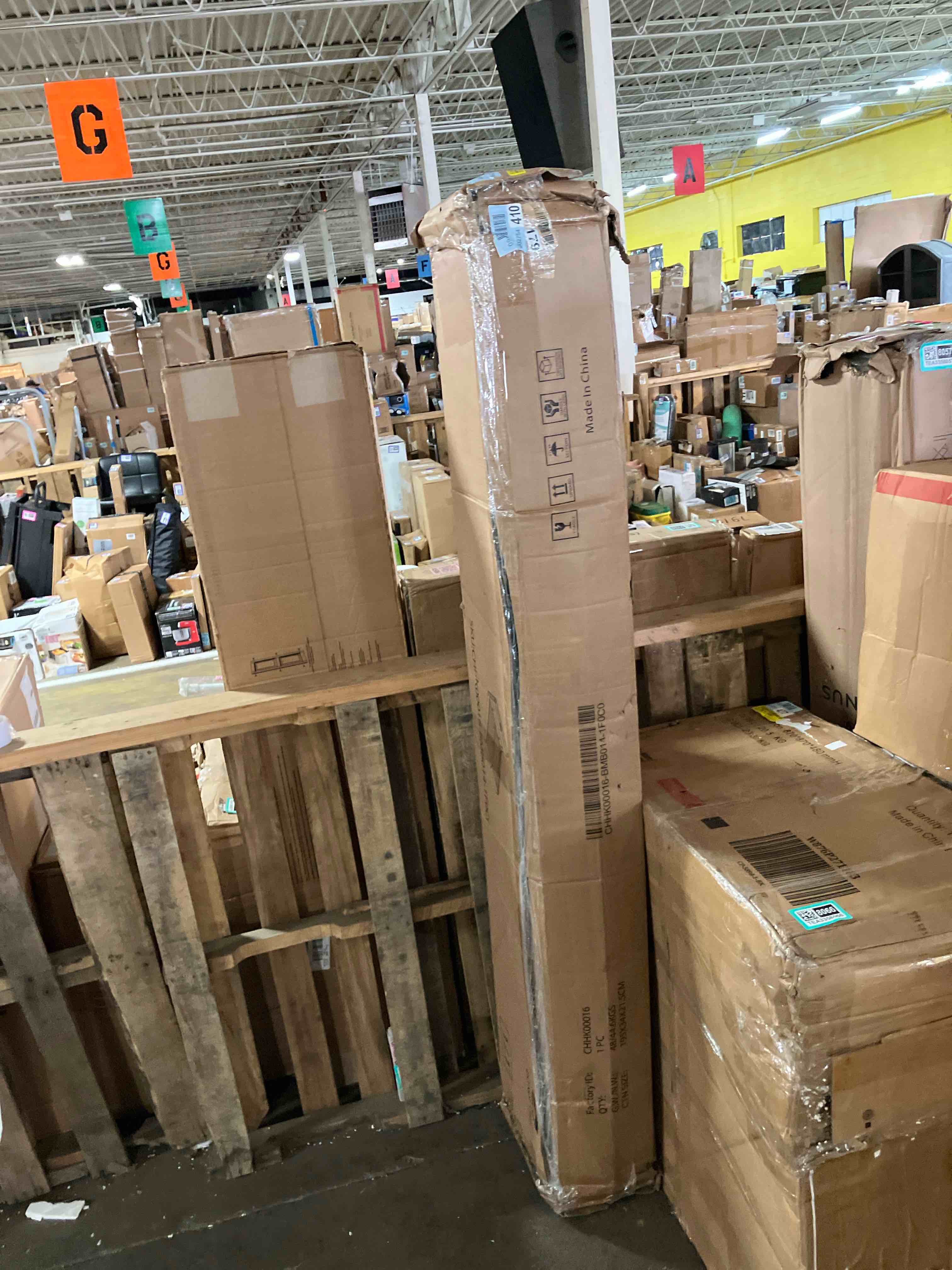 https://s3.amazonaws.com/lotting-images-prod/phillipi/TEA3358068_1754416988300.jpeg