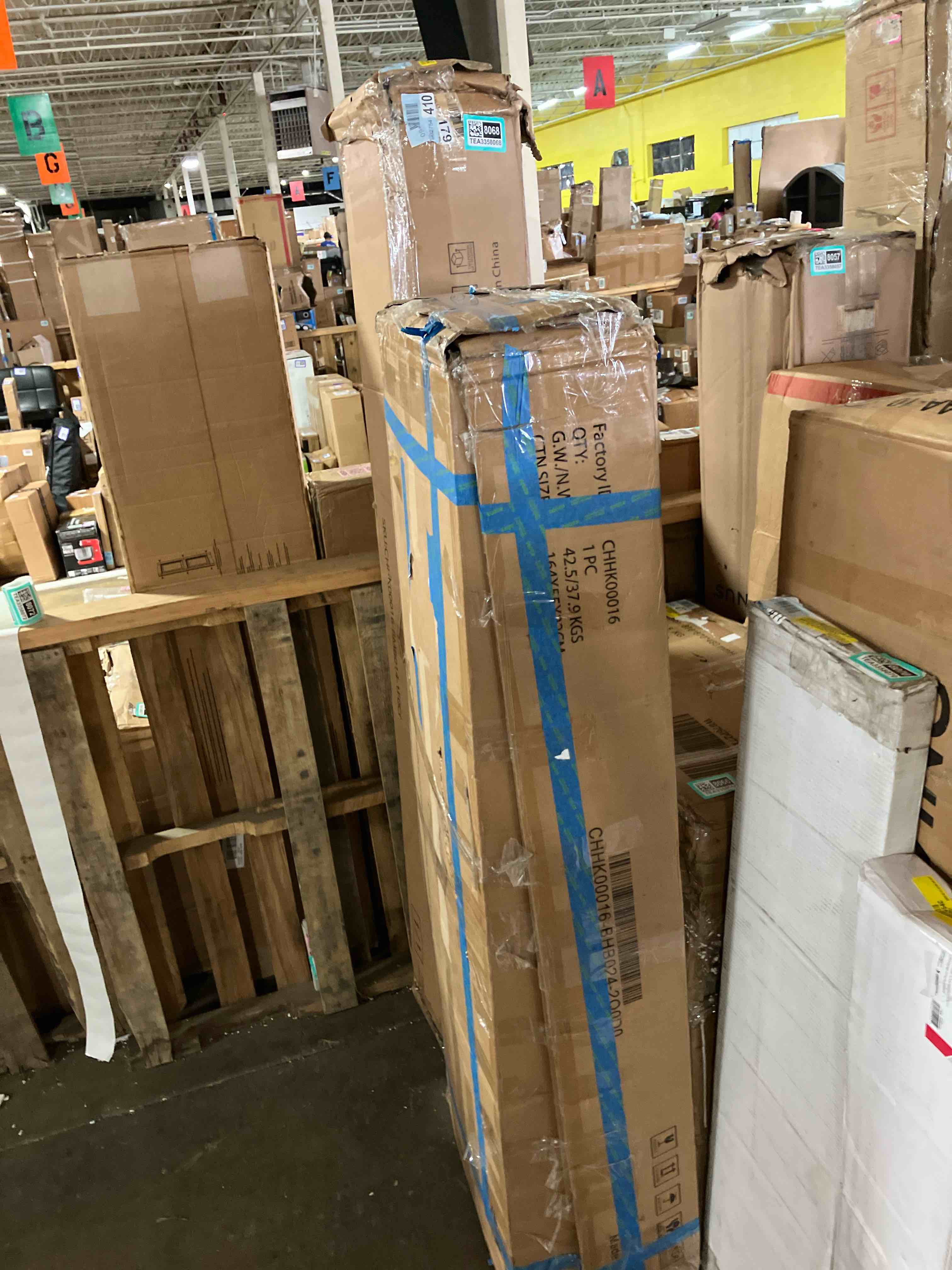 https://s3.amazonaws.com/lotting-images-prod/phillipi/TEA3358072_1754417908069.jpeg