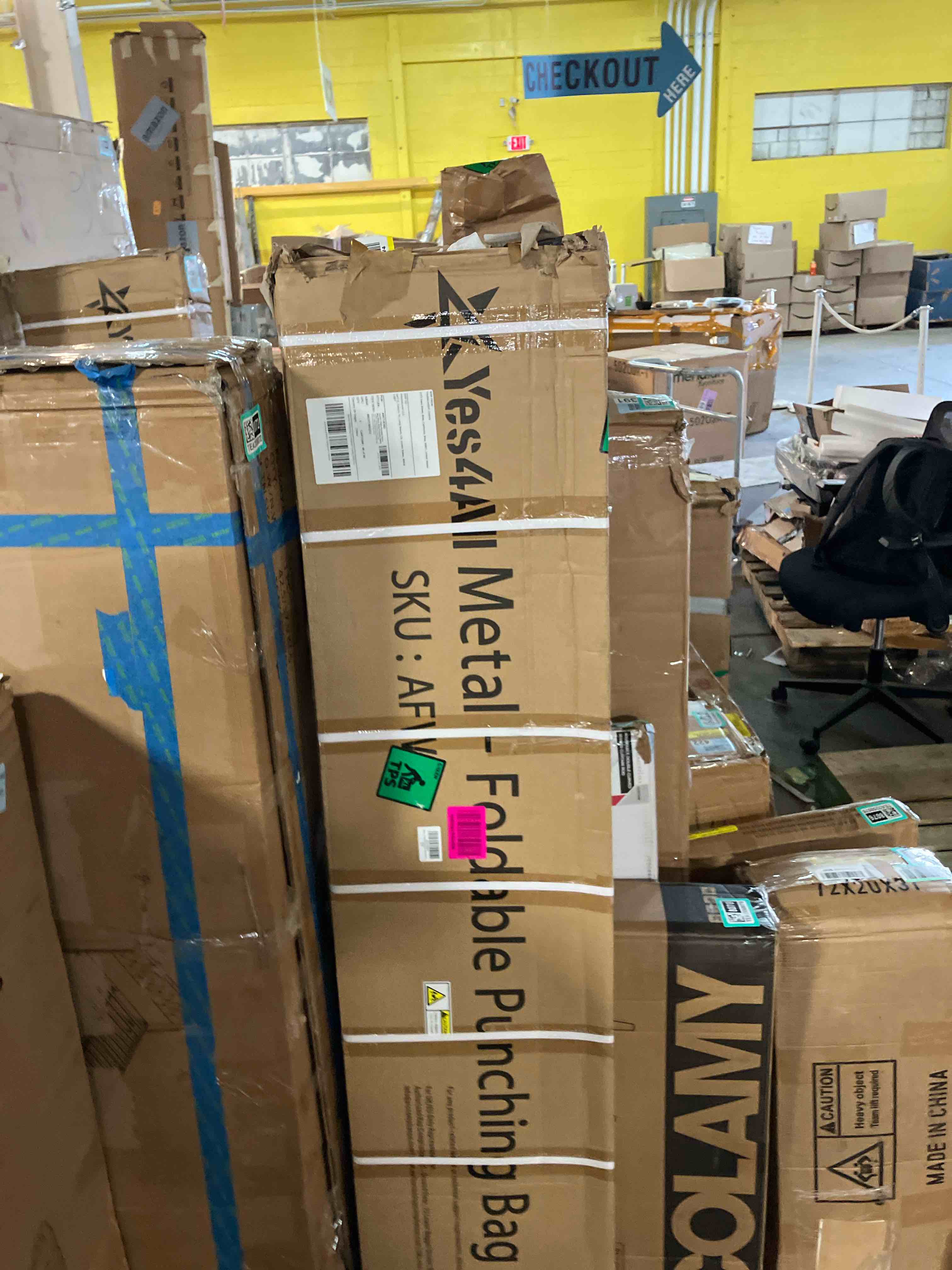 https://s3.amazonaws.com/lotting-images-prod/phillipi/TEA3358080_1754421195152.jpeg