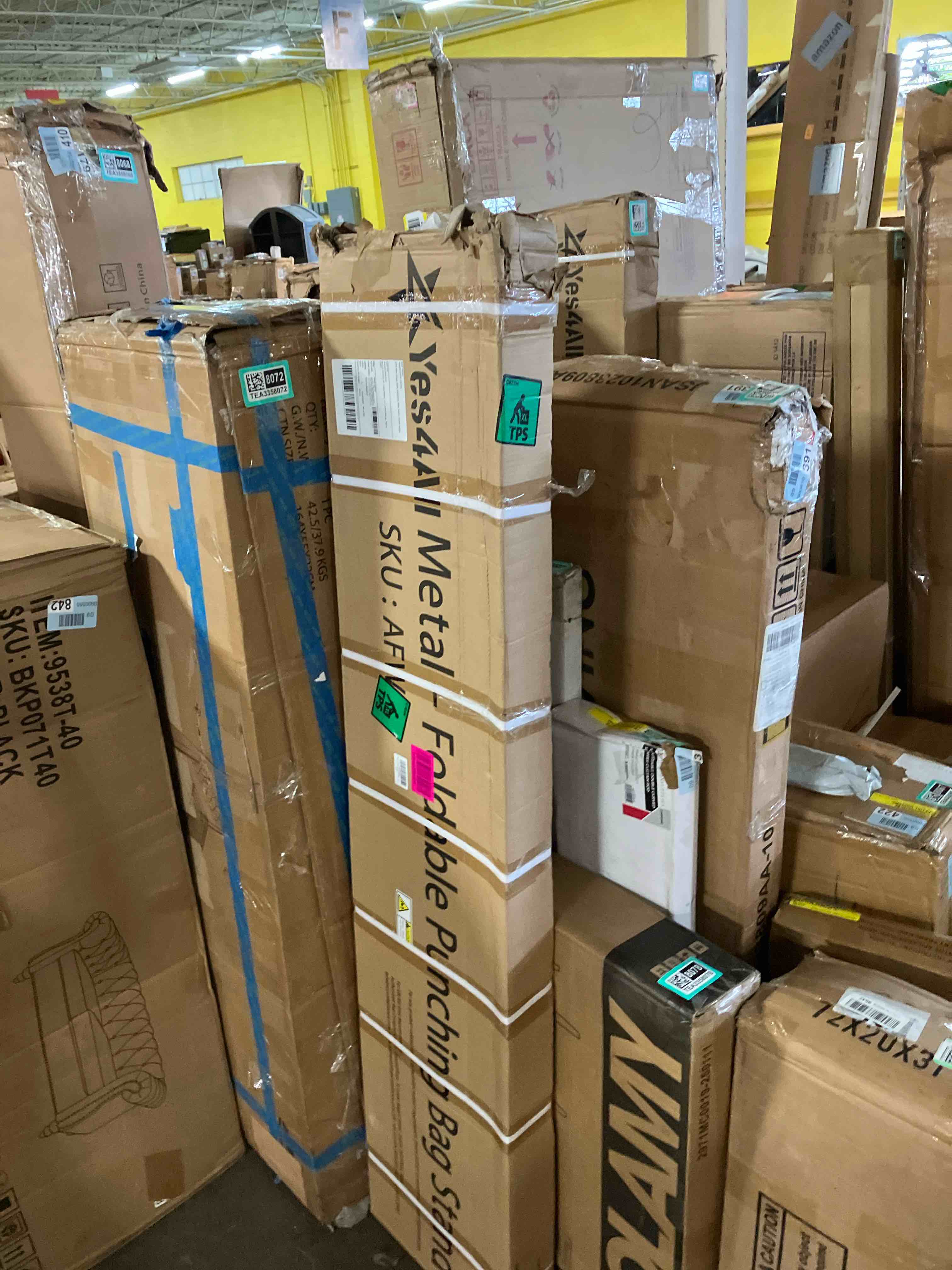 https://s3.amazonaws.com/lotting-images-prod/phillipi/TEA3358080_1754421199169.jpeg