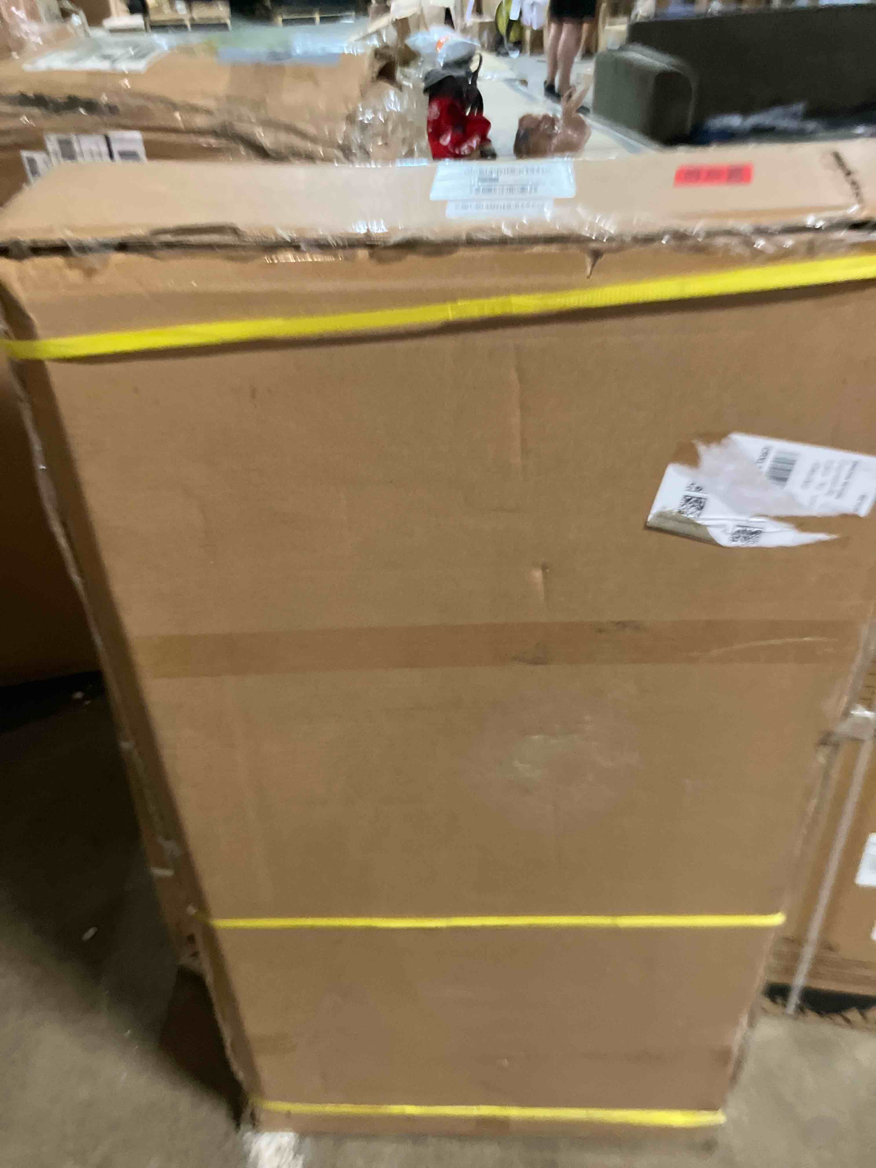 https://s3.amazonaws.com/lotting-images-prod/phillipi/TEA3358112_1754485366882.jpeg