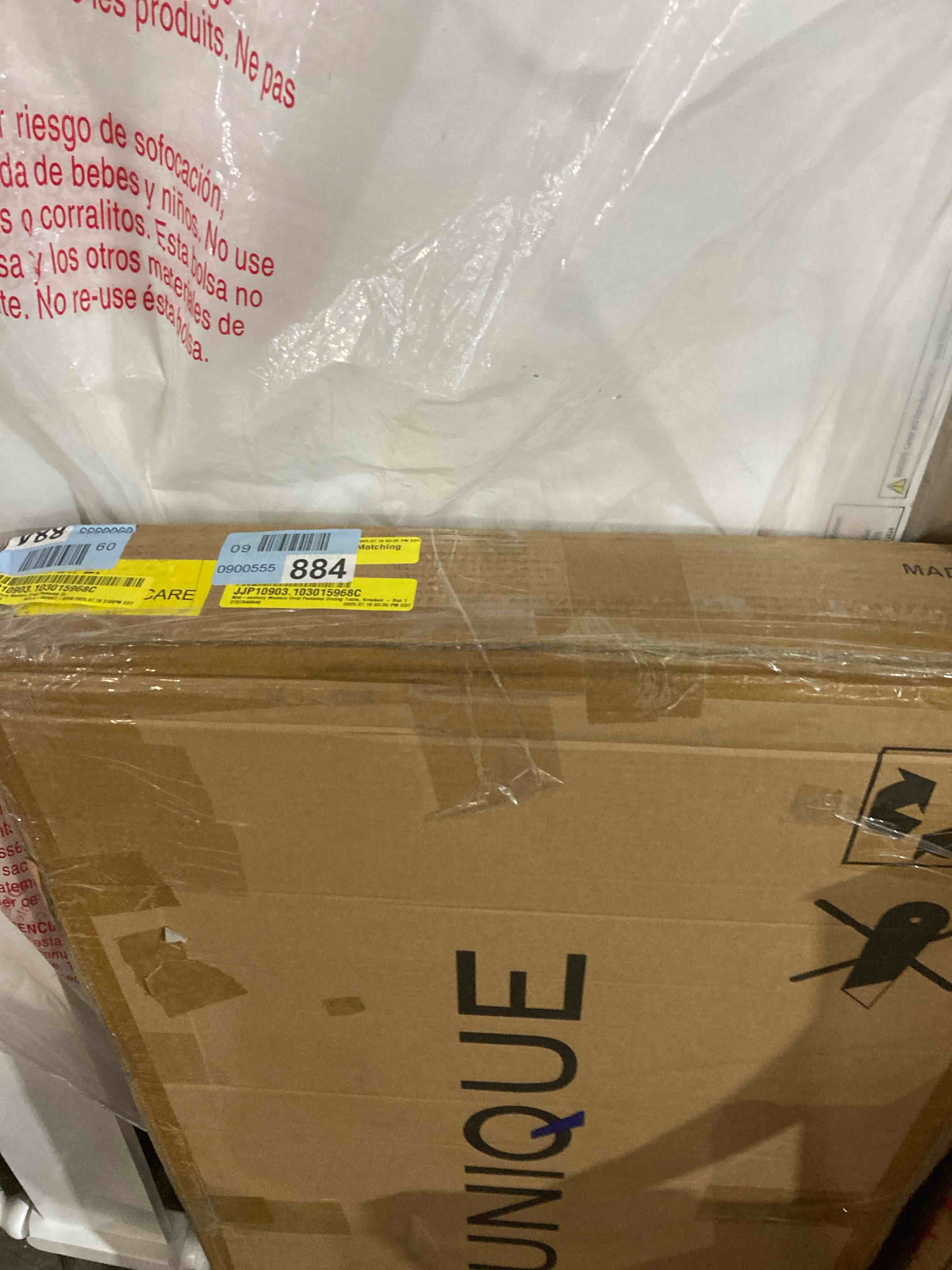 https://s3.amazonaws.com/lotting-images-prod/phillipi/TEA3358133_1754417579660.jpeg