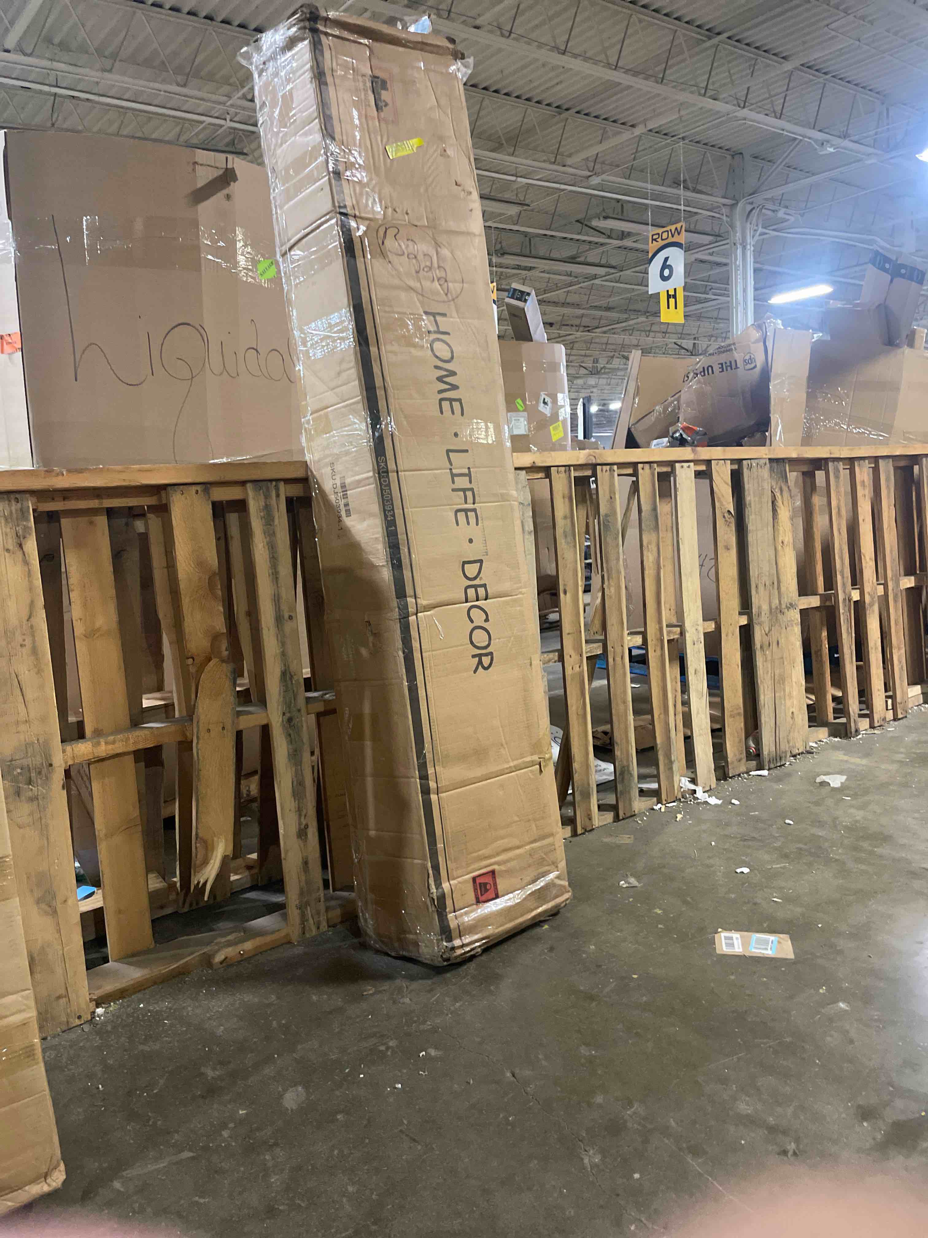 https://s3.amazonaws.com/lotting-images-prod/phillipi/TEA3358160_1754494452227.jpeg