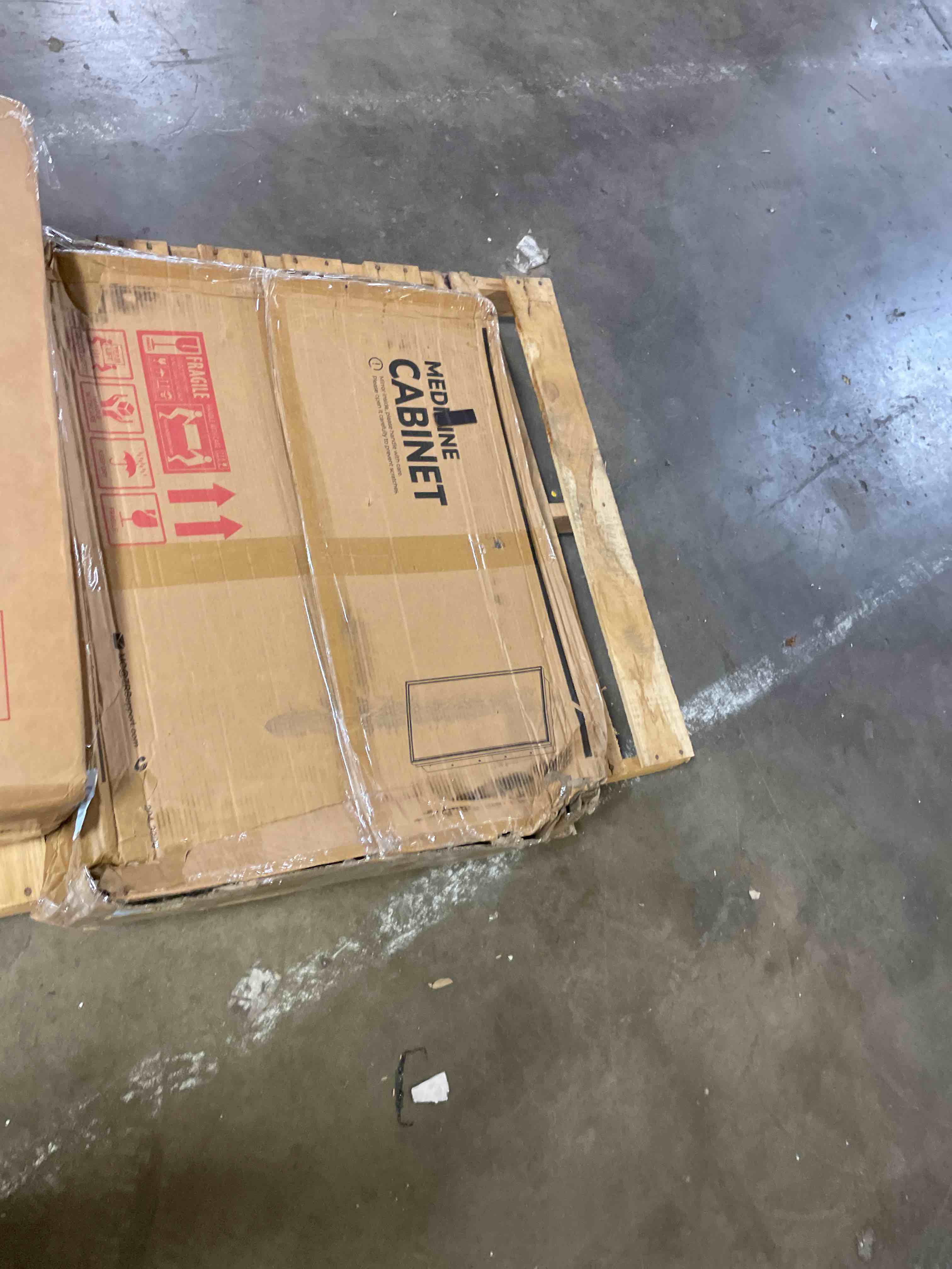 https://s3.amazonaws.com/lotting-images-prod/phillipi/TEA3358197_1754505942553.jpeg