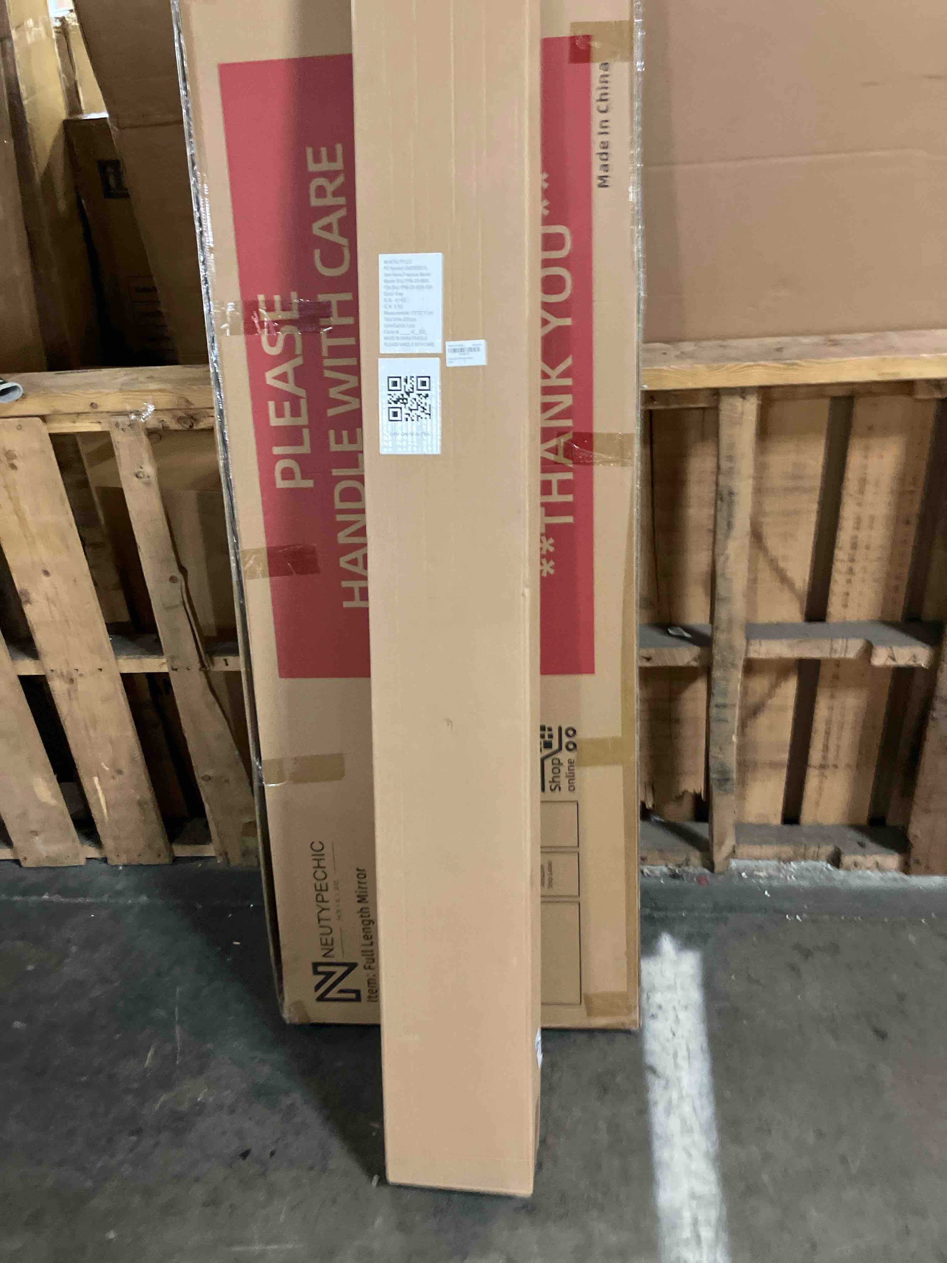 https://s3.amazonaws.com/lotting-images-prod/phillipi/TEA3358228_1754597365695.jpeg