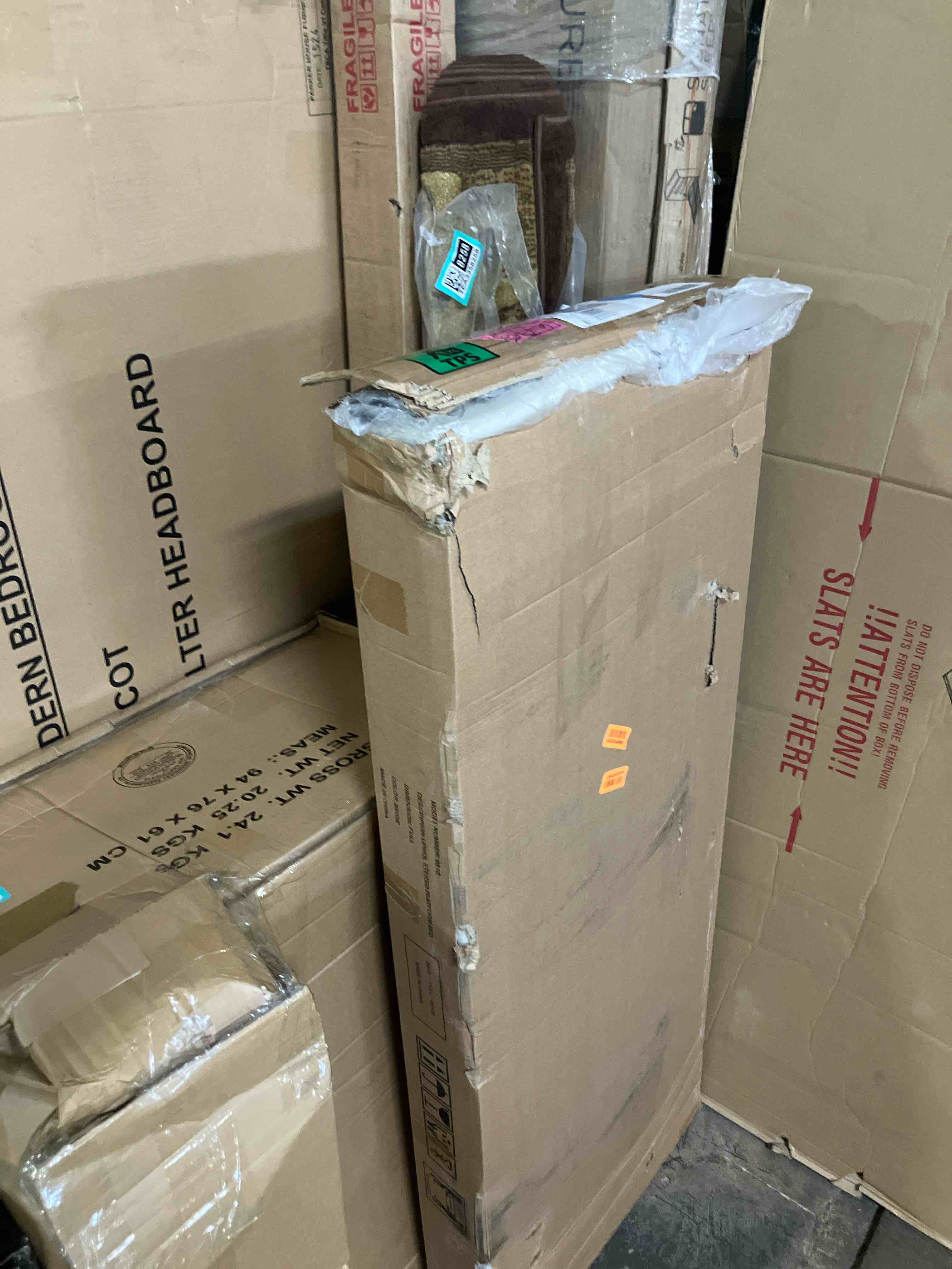 https://s3.amazonaws.com/lotting-images-prod/phillipi/TEA3358259_1754585777295.jpeg