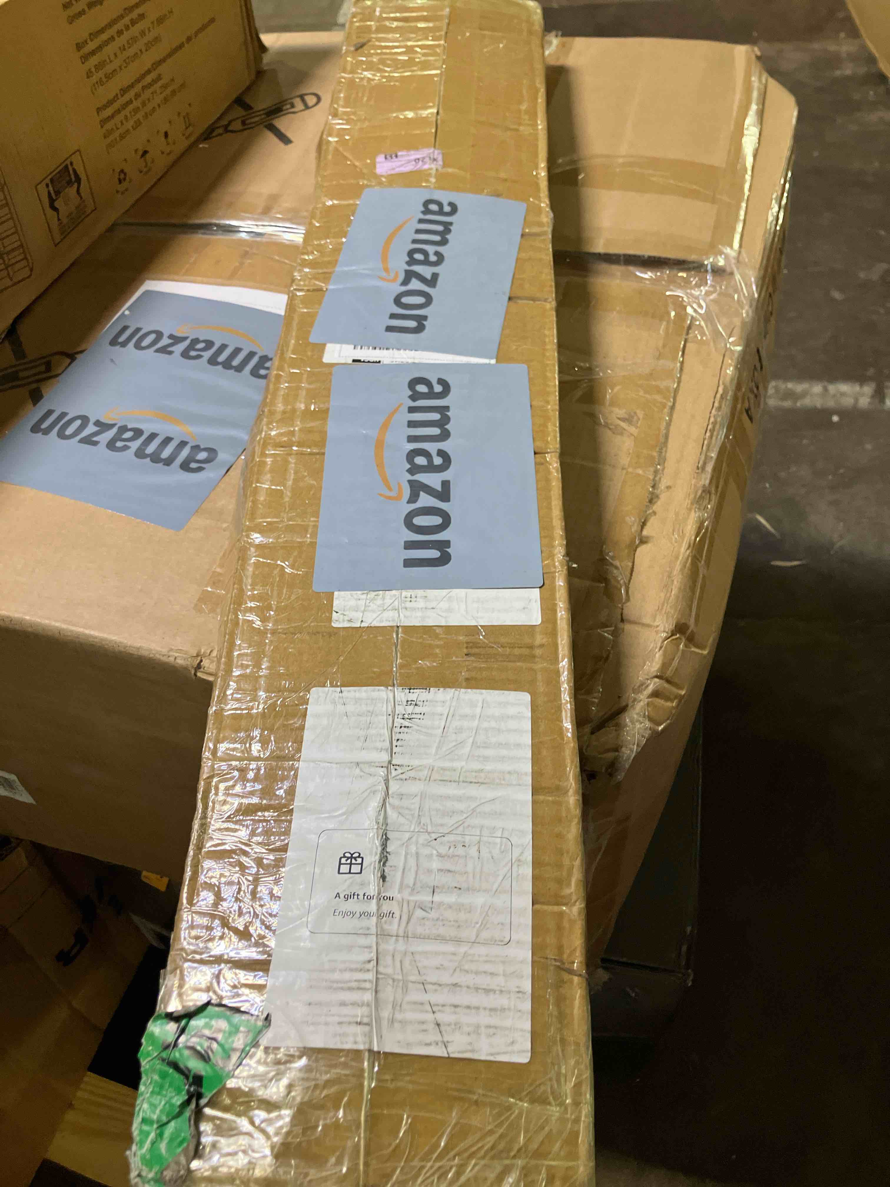 https://s3.amazonaws.com/lotting-images-prod/phillipi/TEA3358261_1754586177095.jpeg