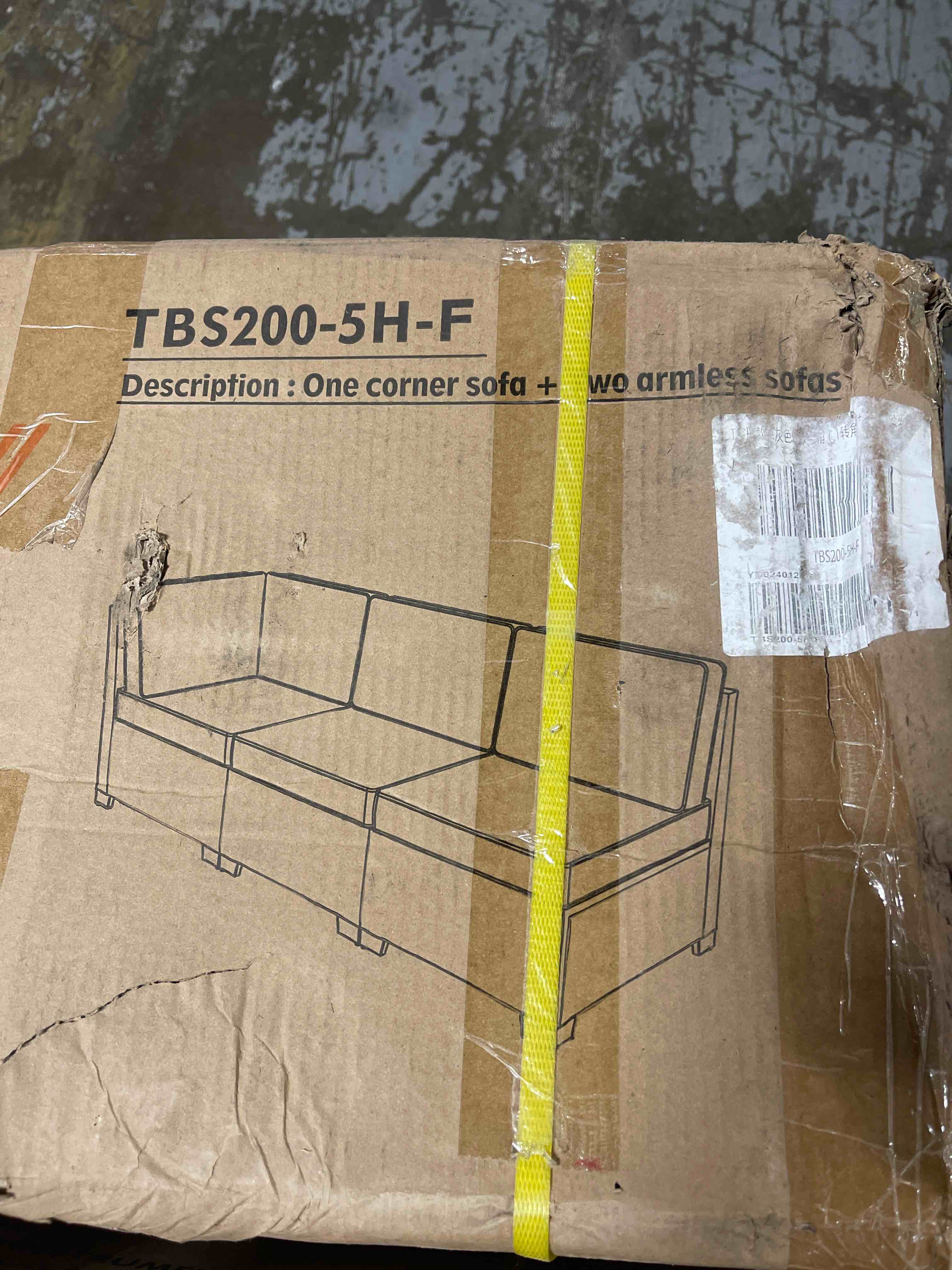 https://s3.amazonaws.com/lotting-images-prod/phillipi/TEA3358353_1754668323177.jpeg